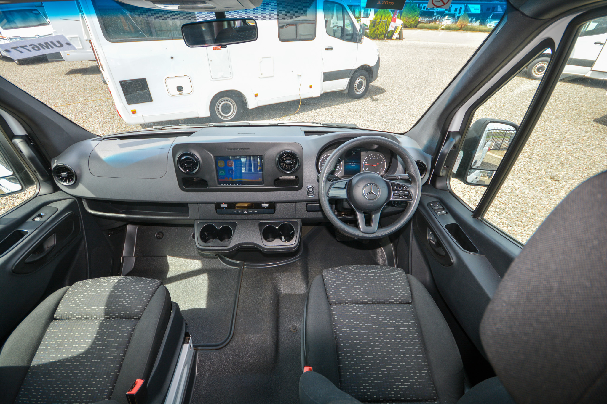 Carousel Popup Thumnails 14 - 2021 Kea Nomad M700 Mercedes 3 Berth