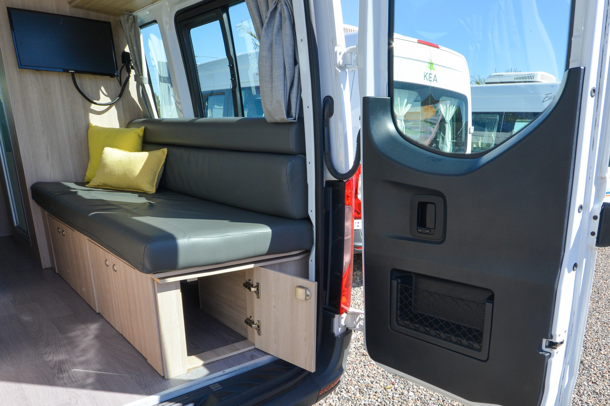 Carousel Popup Thumnails 10 - 2021 Talvor Euro Tourer FRC Mercedes 2 Berth