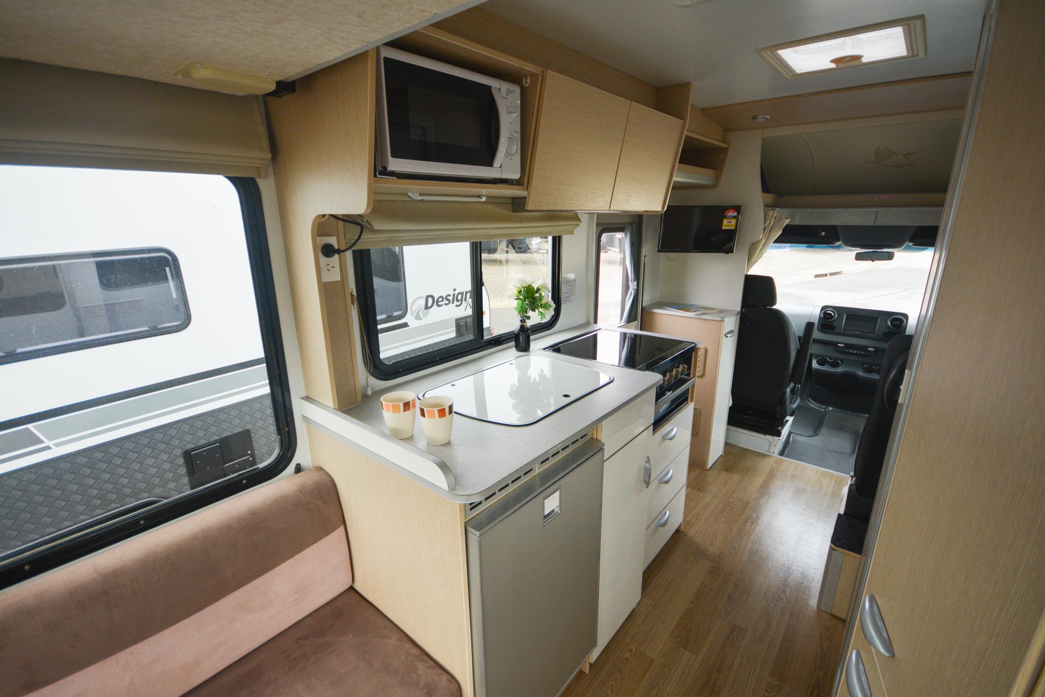 Carousel Popup Thumnails 21 - 2021 Kea Discovery M660 Mercedes 4 Berth