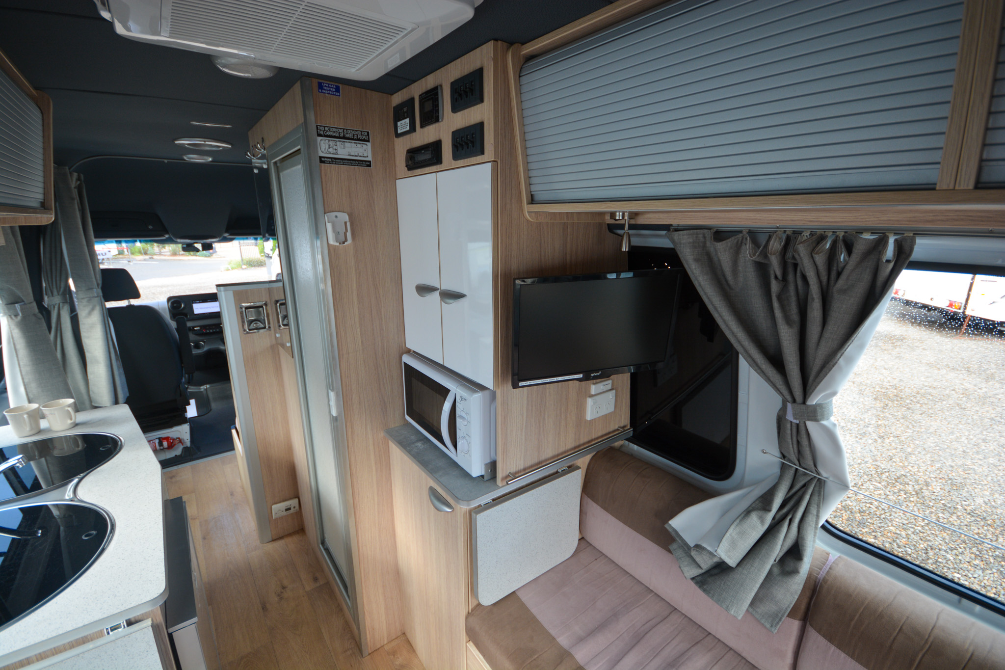 Carousel Popup Thumnails 18 - 2021 Kea Nomad M700 Mercedes 3 Berth