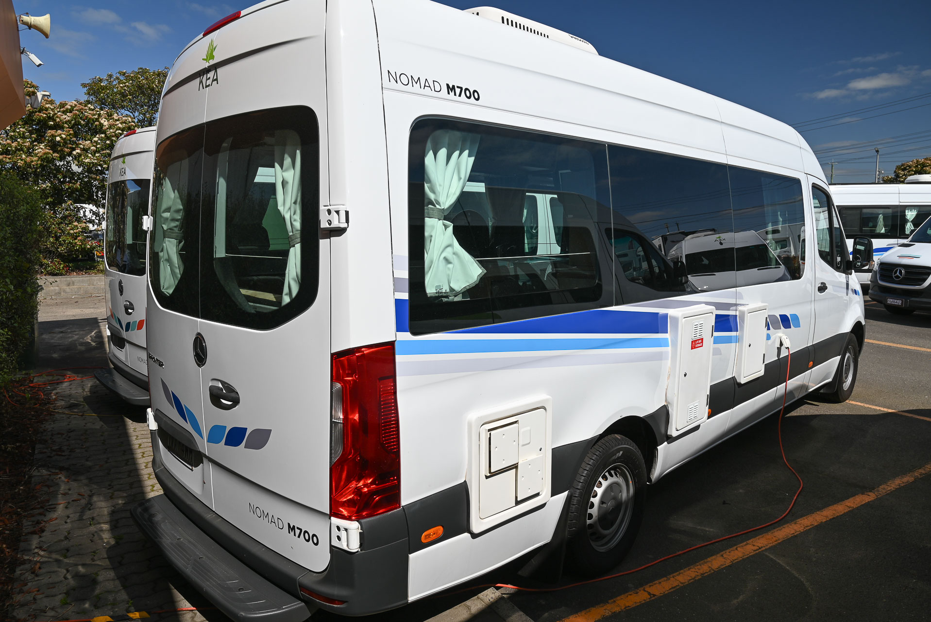 Carousel Popup Thumnails 6 - 2022 Kea Nomad M700 Mercedes 3 Berth