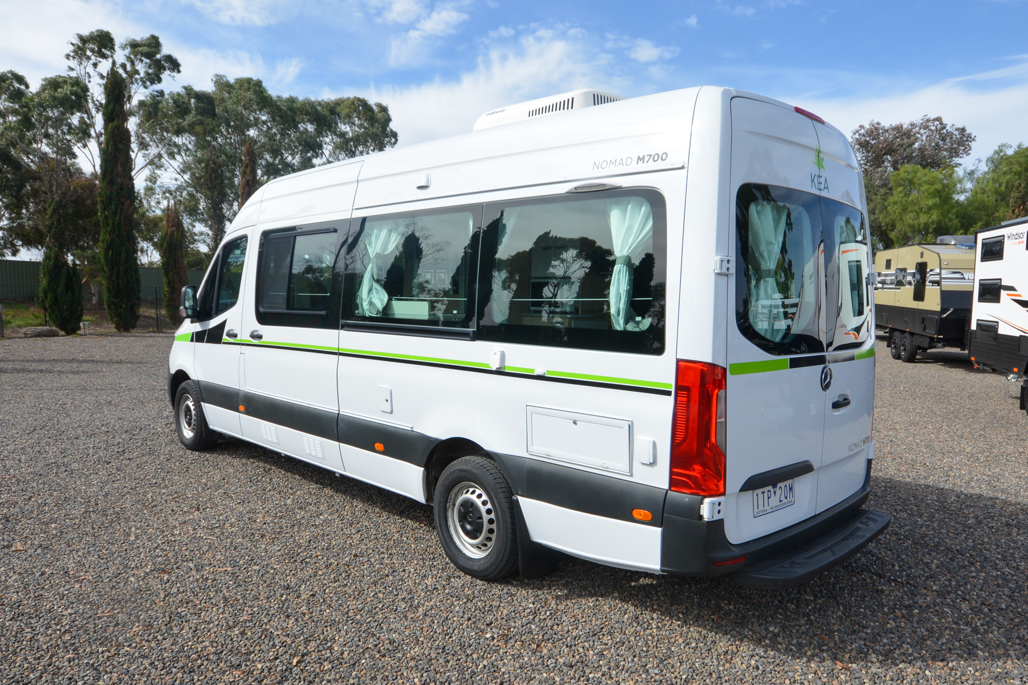 Carousel Popup Thumnails 7 - 2021 Kea Nomad M700 Mercedes 3 Berth