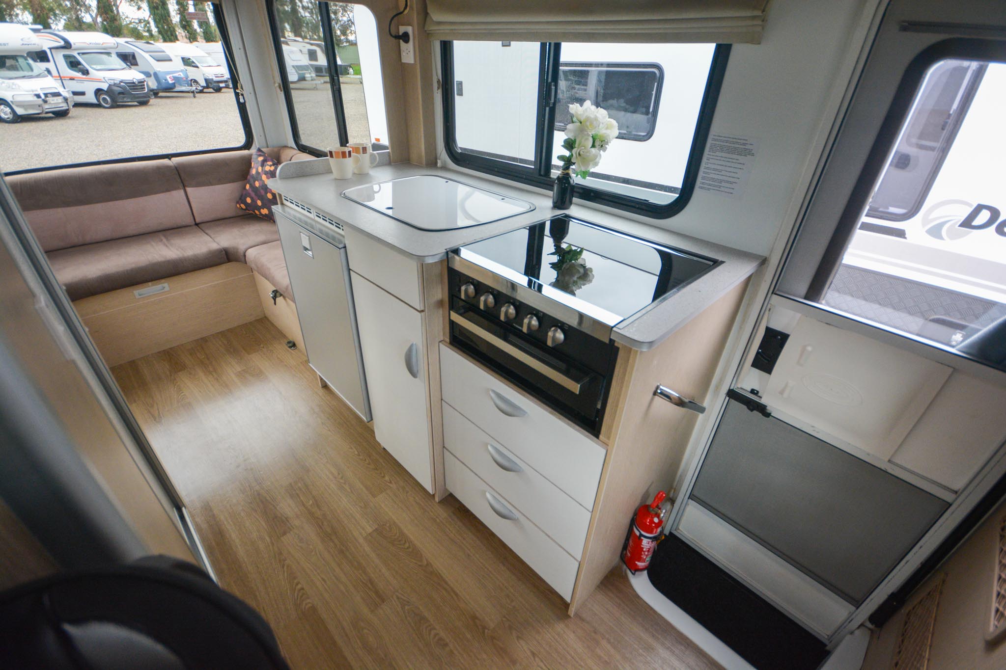 Carousel Popup Thumnails 36 - 2021 Kea Discovery M660 Mercedes 4 Berth