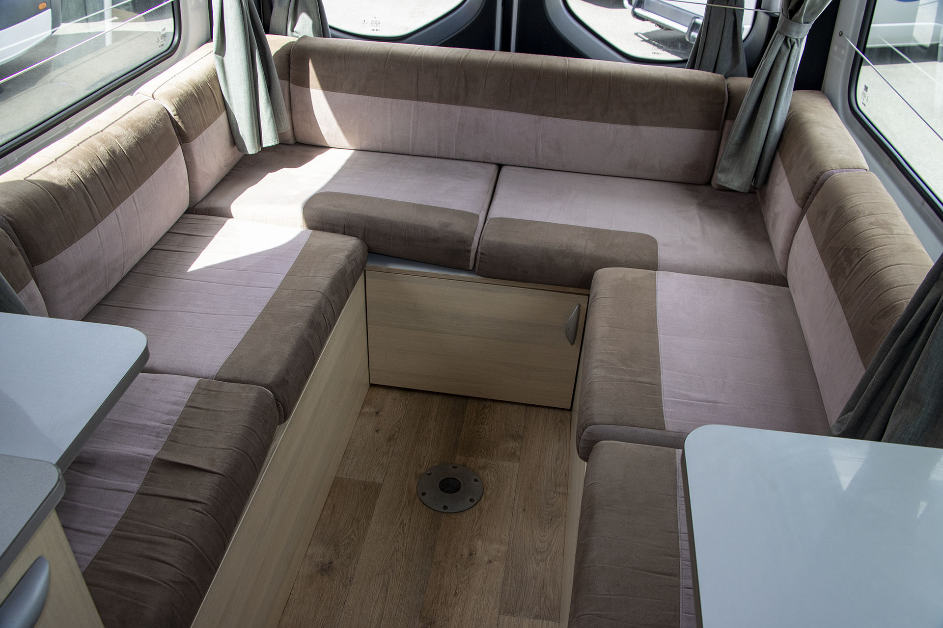 Carousel Popup Thumnails 25 - 2021 Kea Nomad M700 Mercedes 3 Berth