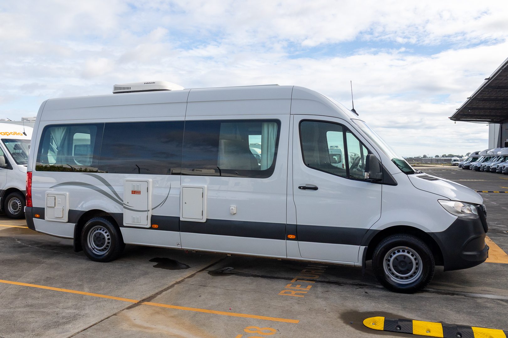 Carousel Popup Thumnails 8 - 2021 Kea Nomad M700 Mercedes 3 Berth