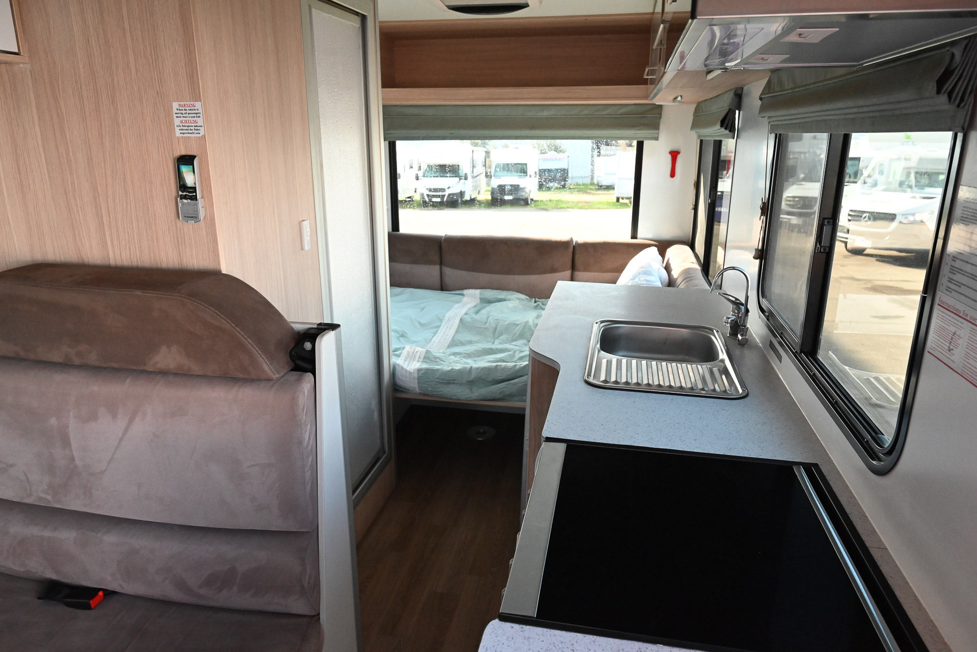 Carousel Popup Thumnails 17 - 2021 Kea River M721 Mercedes 6 Berth