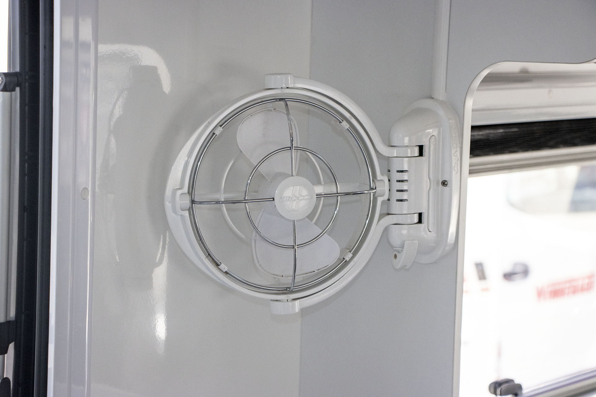 Carousel Popup Thumnails 21 - 2024 Windsor Simpson Fiat 4 Berth