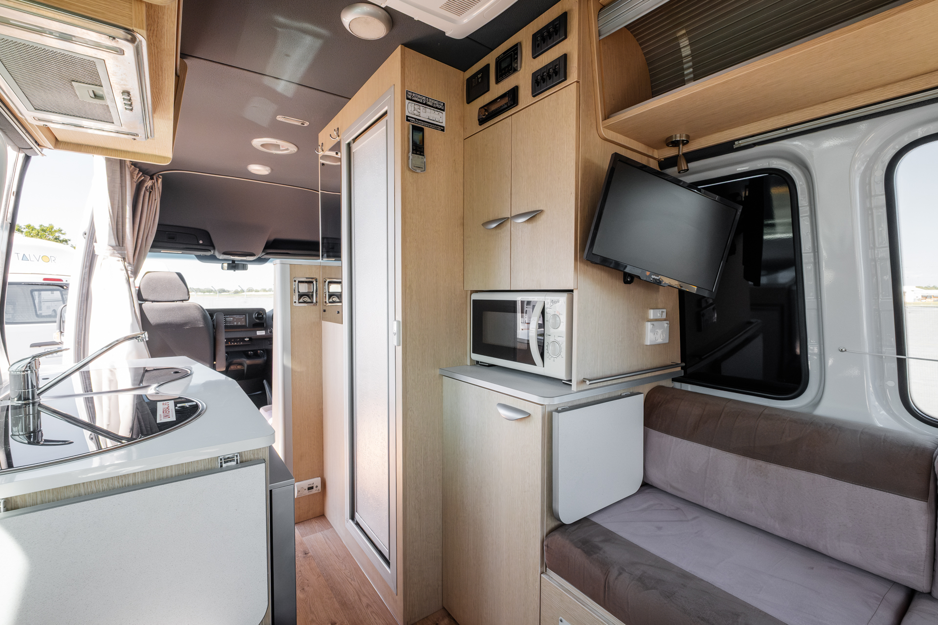 Carousel Popup Thumnails 29 - 2021 Kea Nomad M700 Mercedes 3 Berth