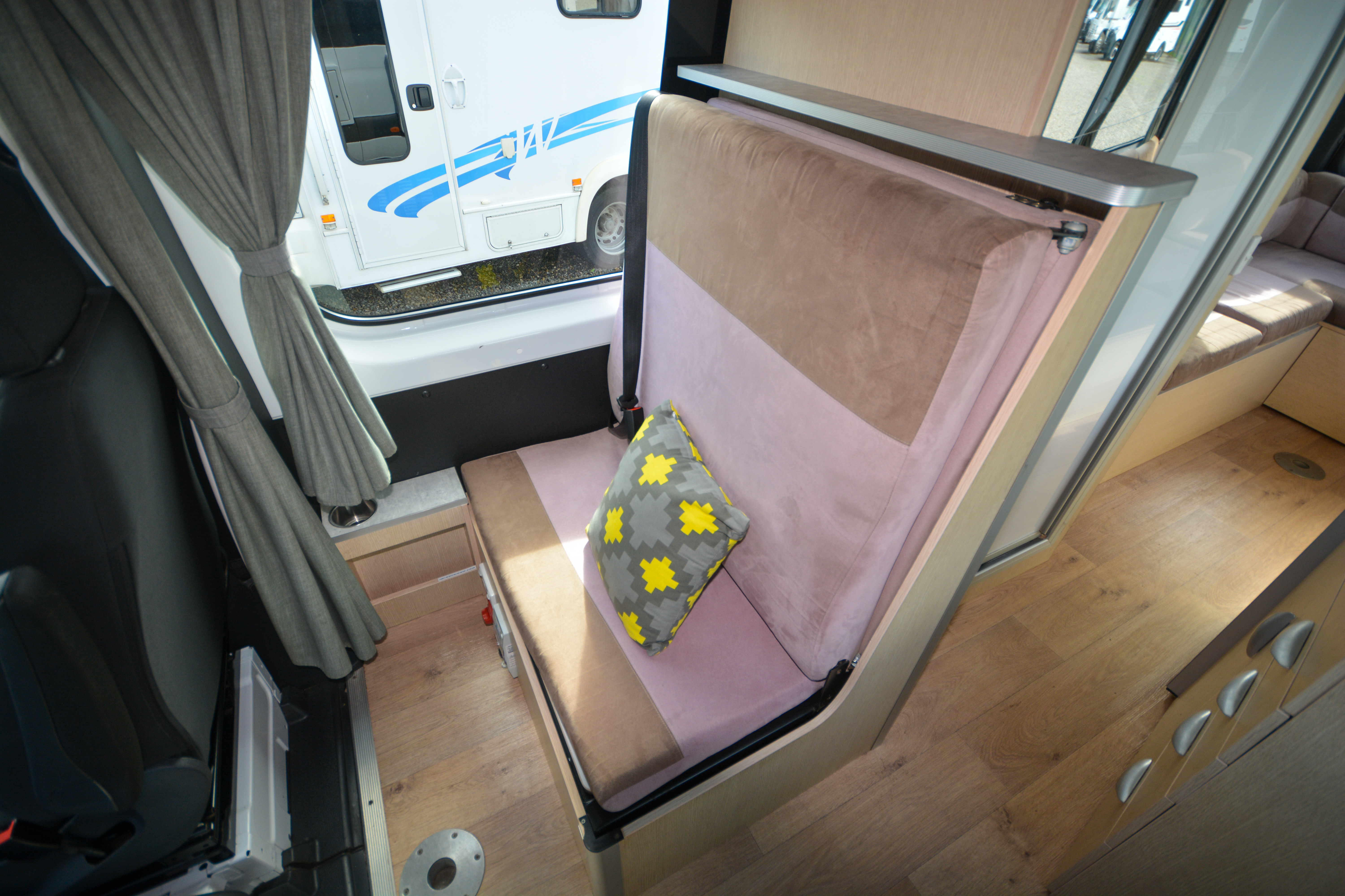 Carousel Popup Thumnails 23 - 2021 Kea Nomad M700 Mercedes 3 Berth