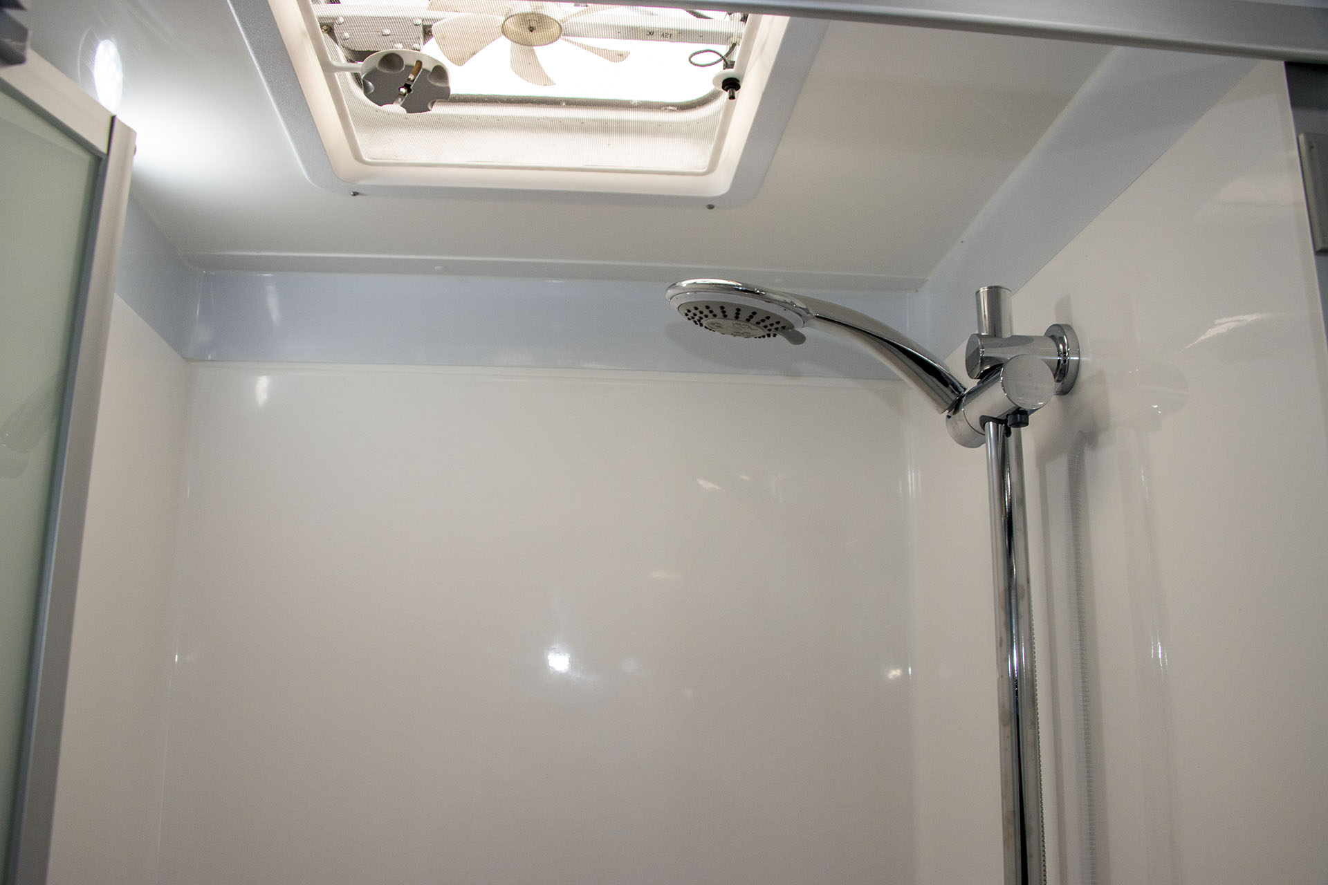 Carousel Popup Thumnails 24 - 2024 Windsor Flinders Fiat 4 Berth