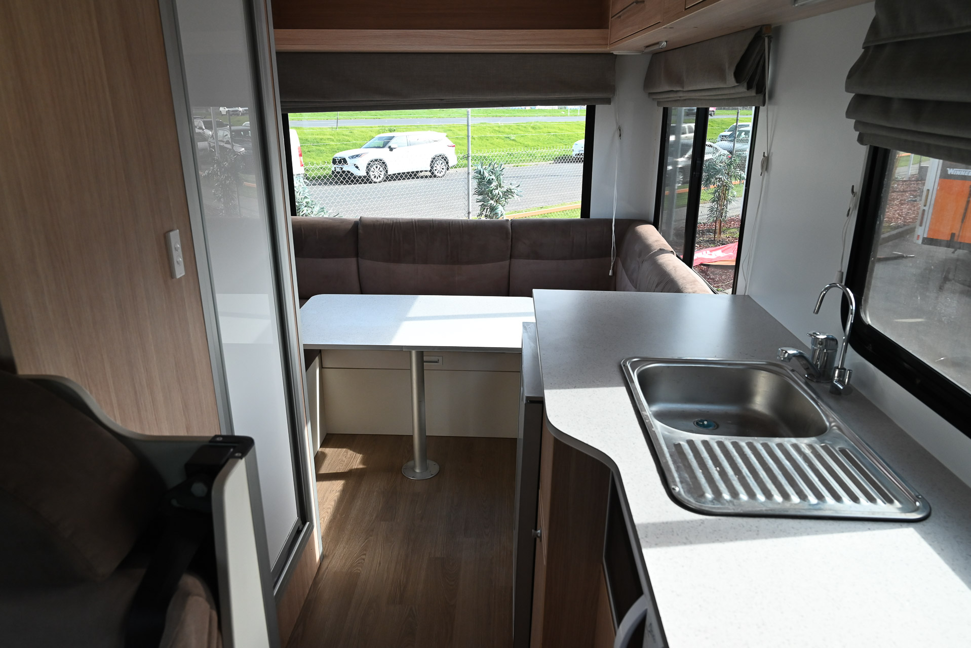 Carousel Popup Thumnails 21 - 2019 Kea River M721 Mercedes 6 Berth