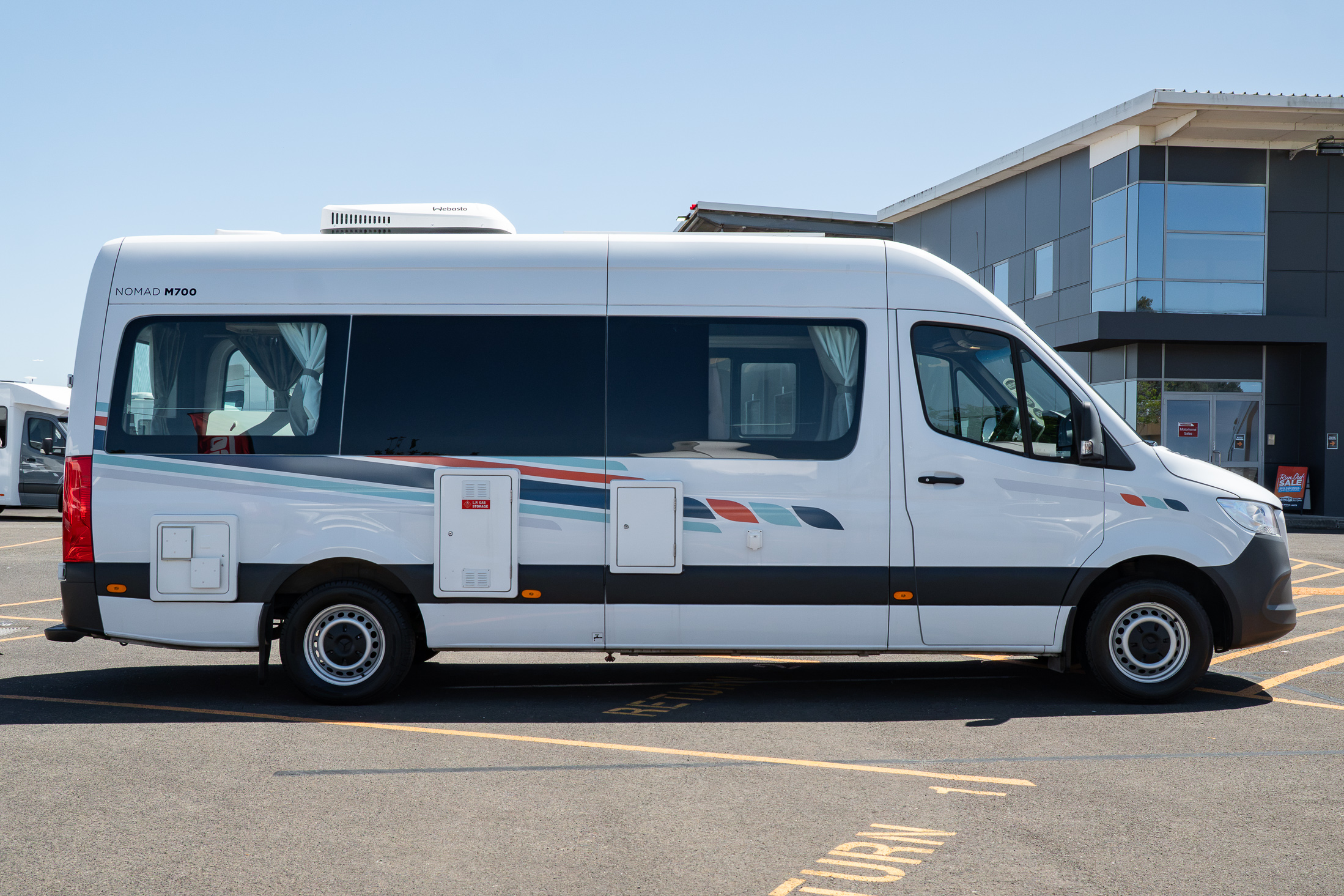 Carousel Popup Thumnails 10 - 2022 Kea Nomad M700 Mercedes 3 Berth