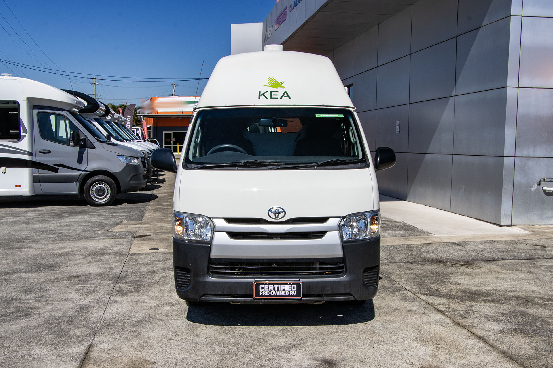 Carousel Popup Thumnails 3 - 2019 Kea HiTop T490 Toyota 2 Berth