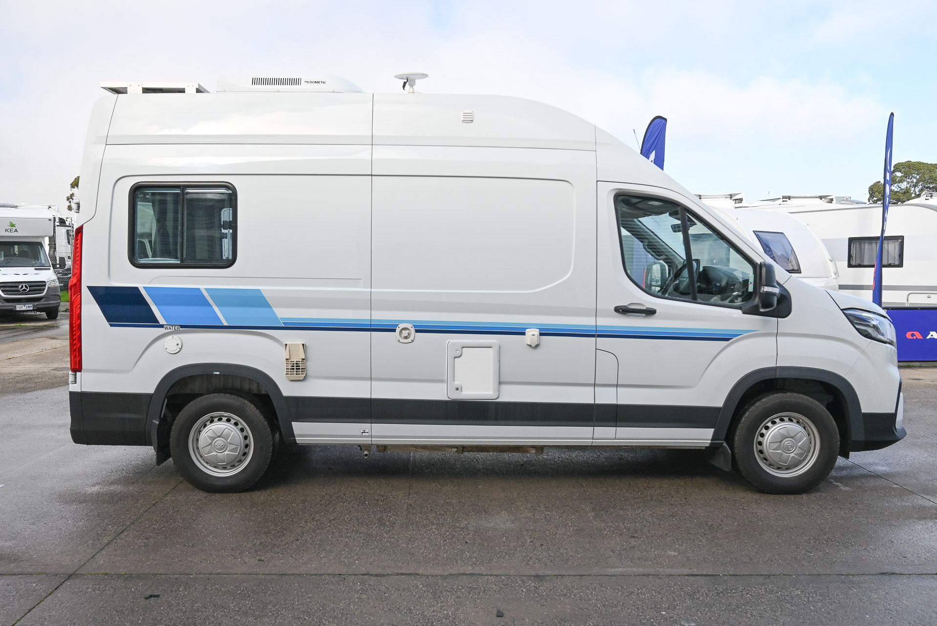 Carousel Popup Thumnails 9 - 2022 Talvor Euro Mini LDV 2 Berth