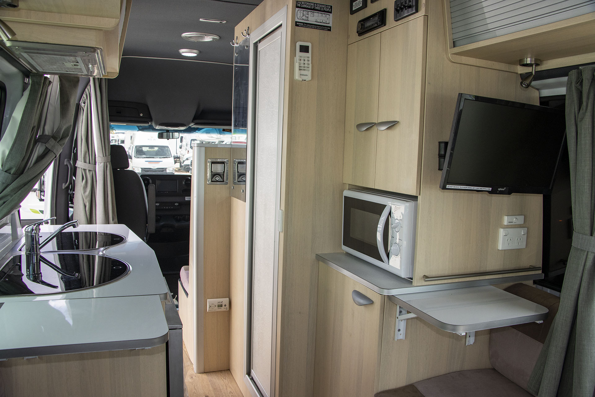 Carousel Popup Thumnails 18 - 2021 Kea Nomad M700 Mercedes 3 Berth