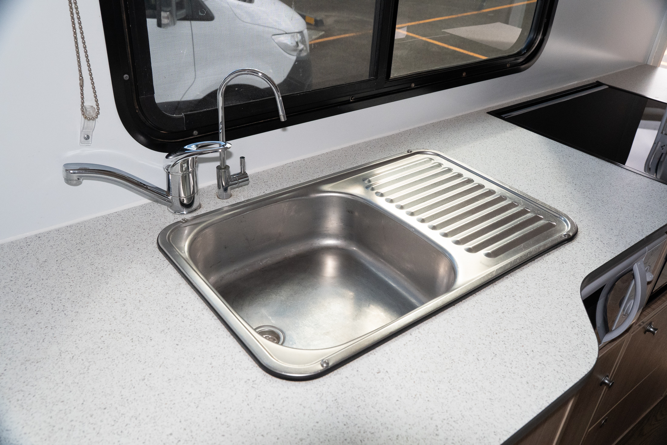 Carousel Popup Thumnails 25 - 2019 Kea River M721 Mercedes 6 Berth