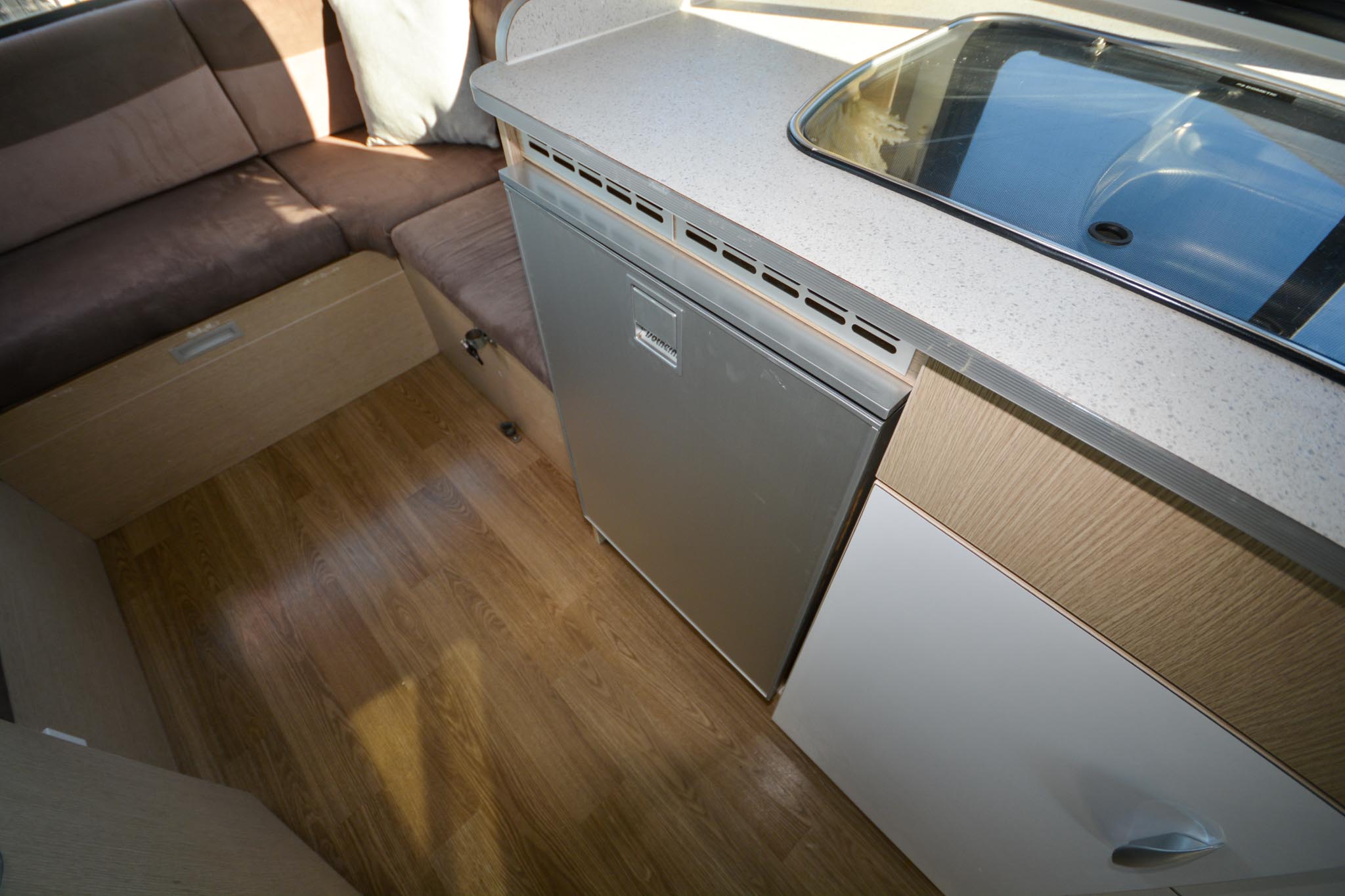 Carousel Popup Thumnails 32 - 2021 Kea Discovery M660 Mercedes 4 Berth