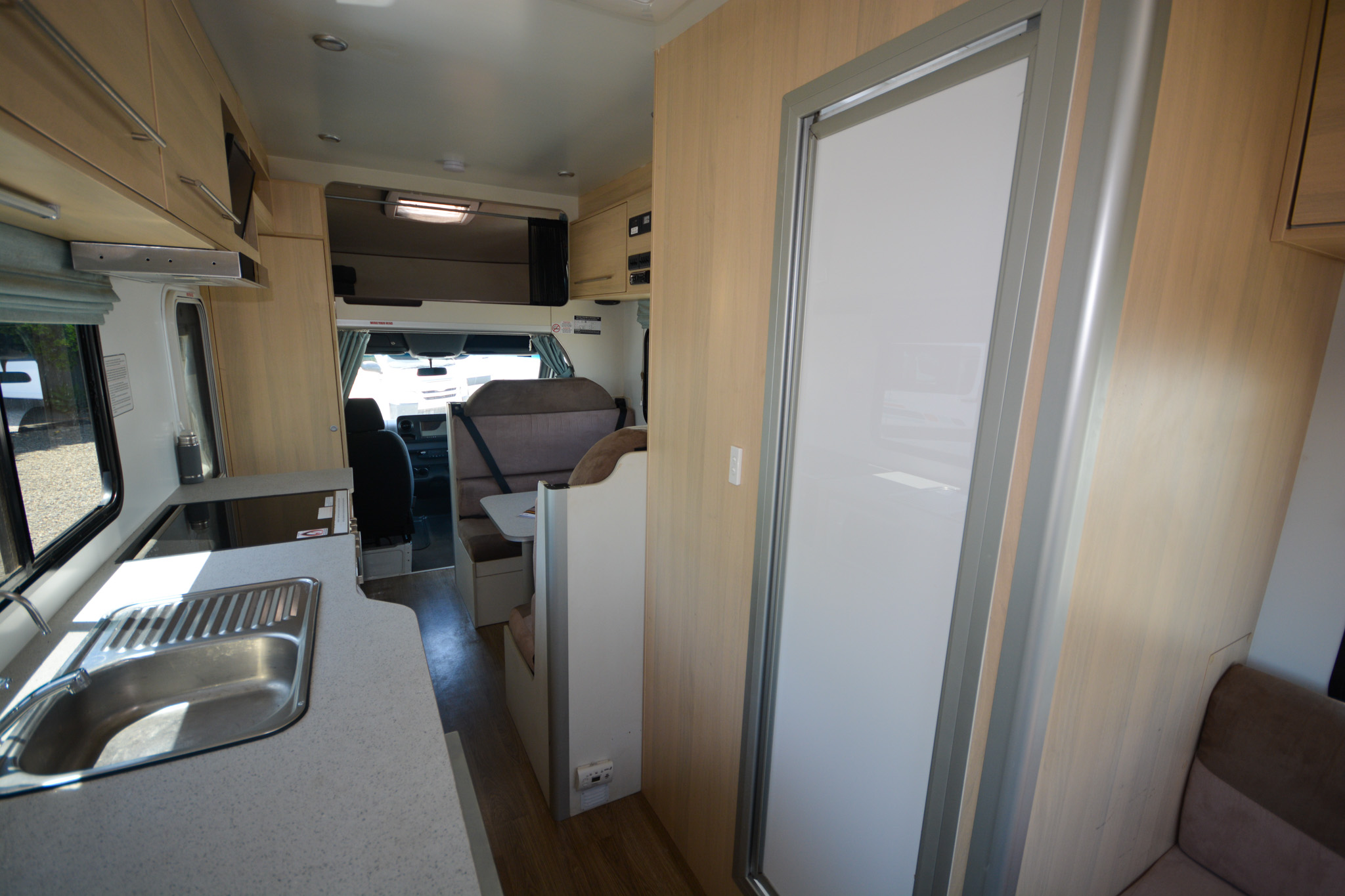 Carousel Popup Thumnails 36 - 2021 Kea River M721 Mercedes 6 Berth