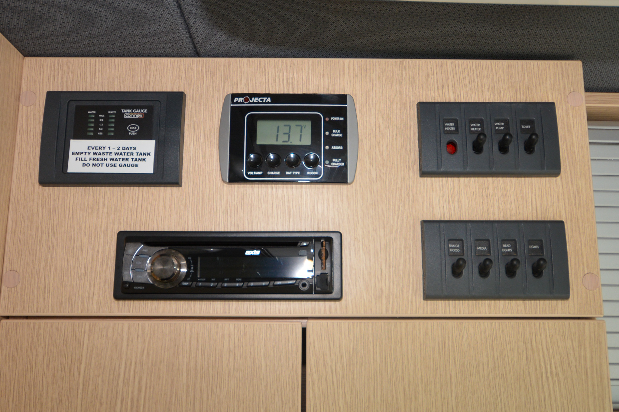 Carousel Popup Thumnails 23 - 2021 Kea Nomad M700 Mercedes 2 1 Berth