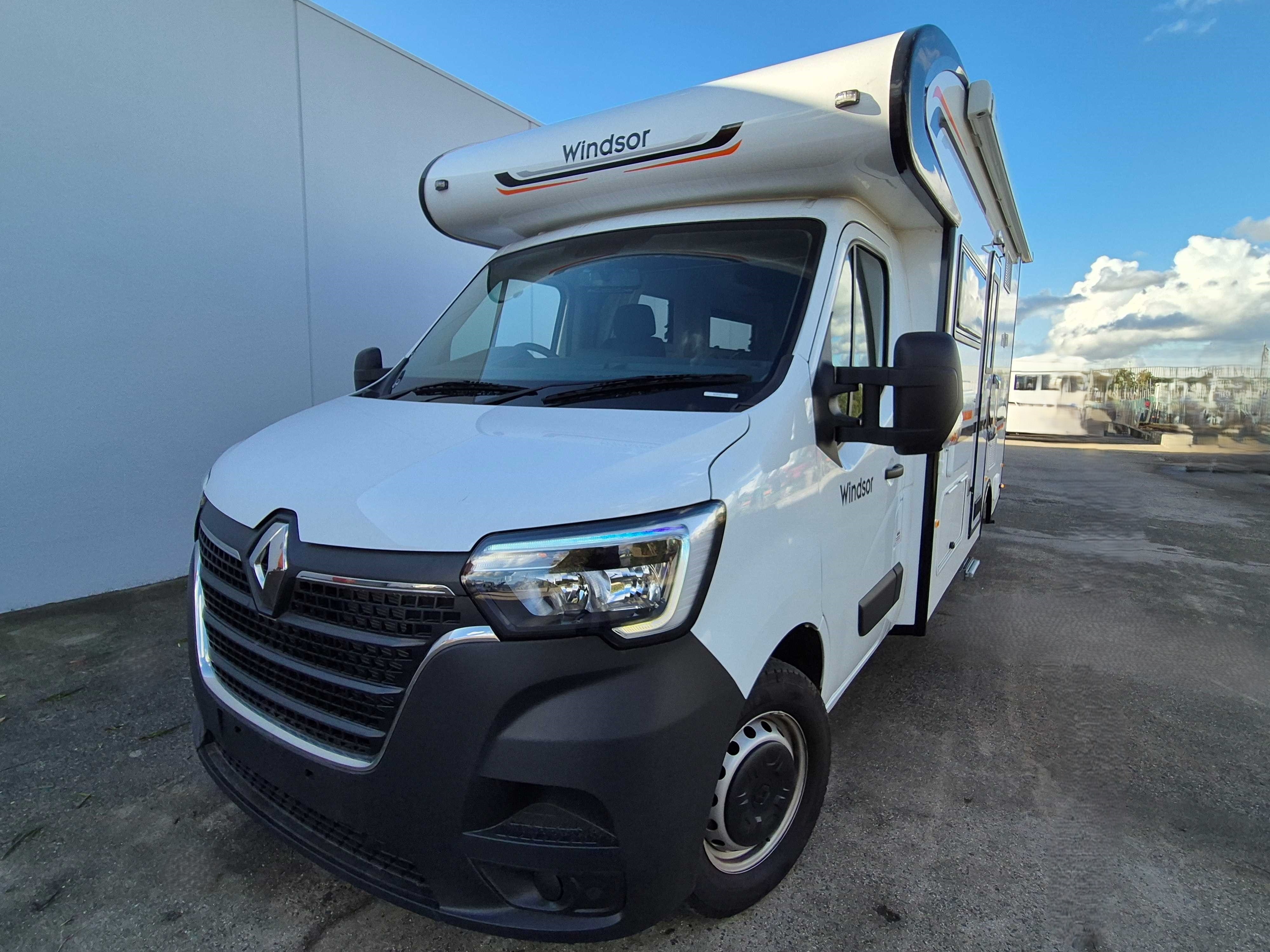Carousel Popup Thumnails 5 - 2024 Windsor Daintree Renault 2 Berth