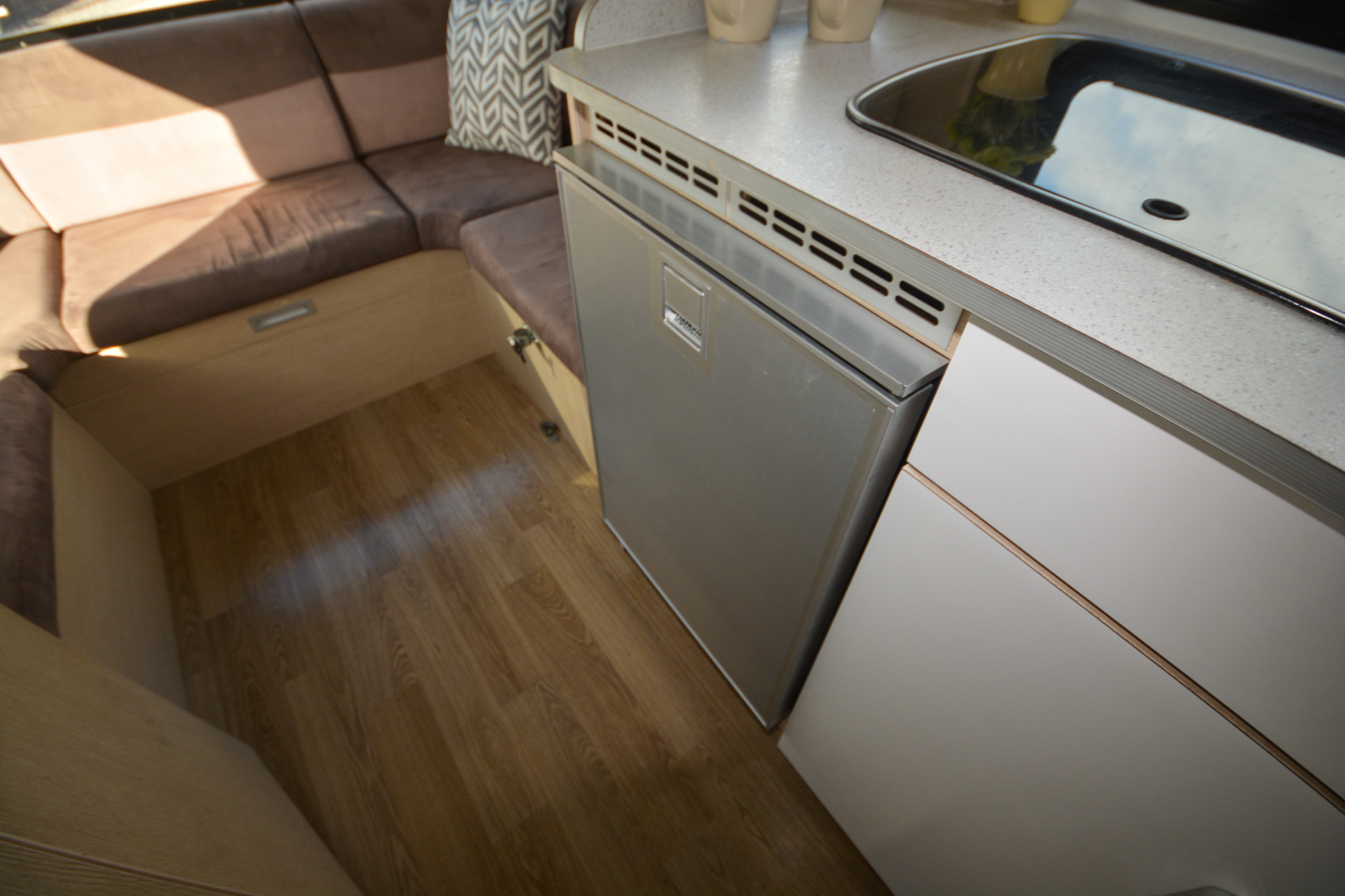 Carousel Popup Thumnails 29 - 2021 Kea Discovery M660 Mercedes 4 Berth