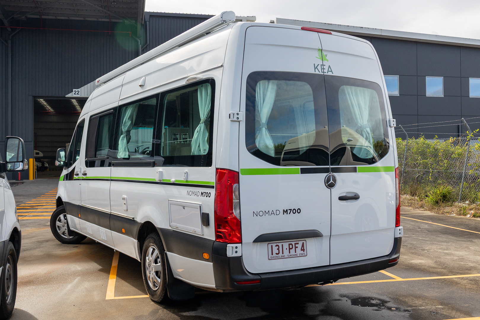 Carousel Popup Thumnails 6 - 2021 Kea Nomad M700 Mercedes 3 Berth
