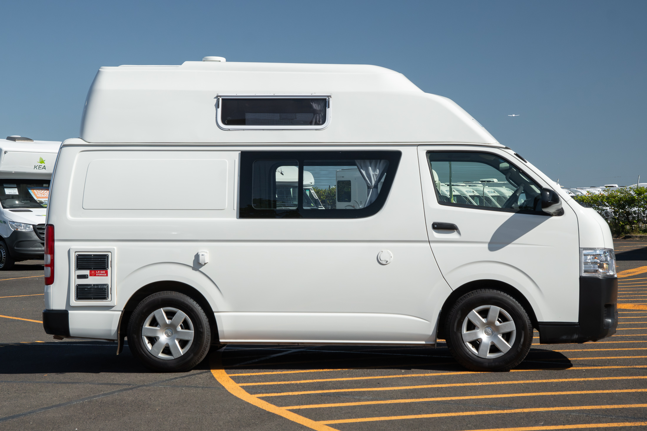 Carousel Popup Thumnails 8 - 2018 Talvor Endeavour Toyota 4 Berth