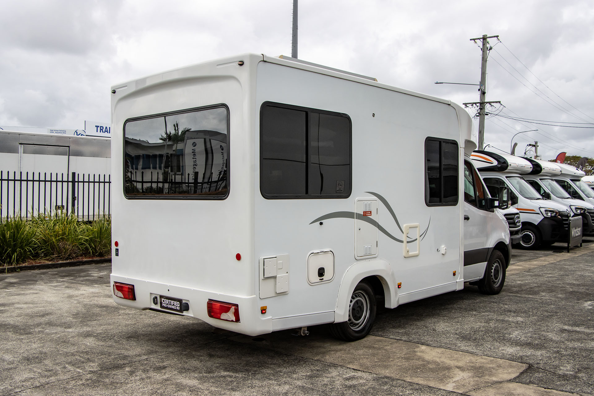 Carousel Popup Thumnails 9 - 2021 Kea Discovery M660 Mercedes 4 Berth