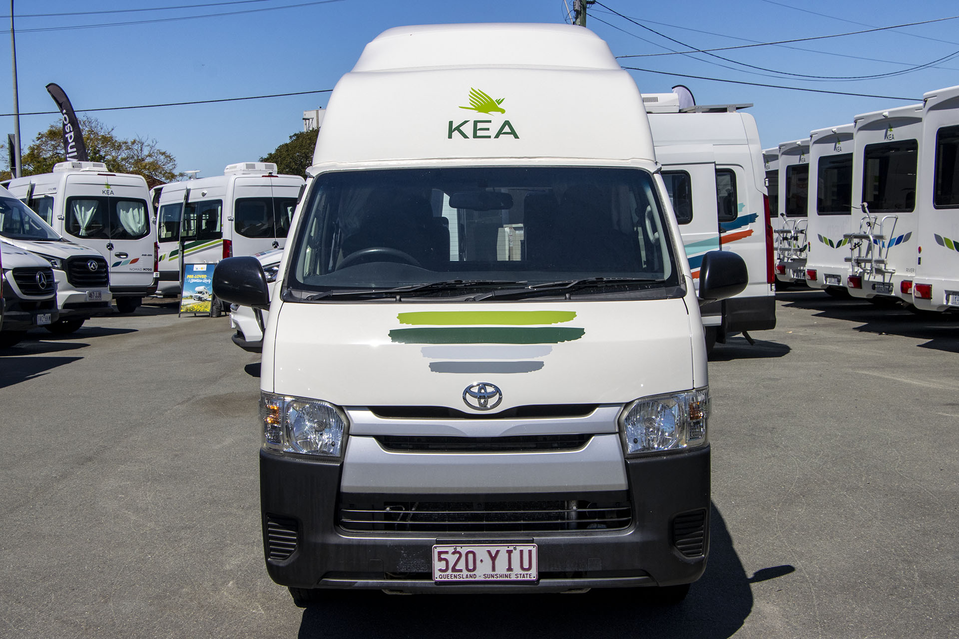 Carousel Popup Thumnails 3 - 2018 Talvor Endeavour Toyota 4 Berth