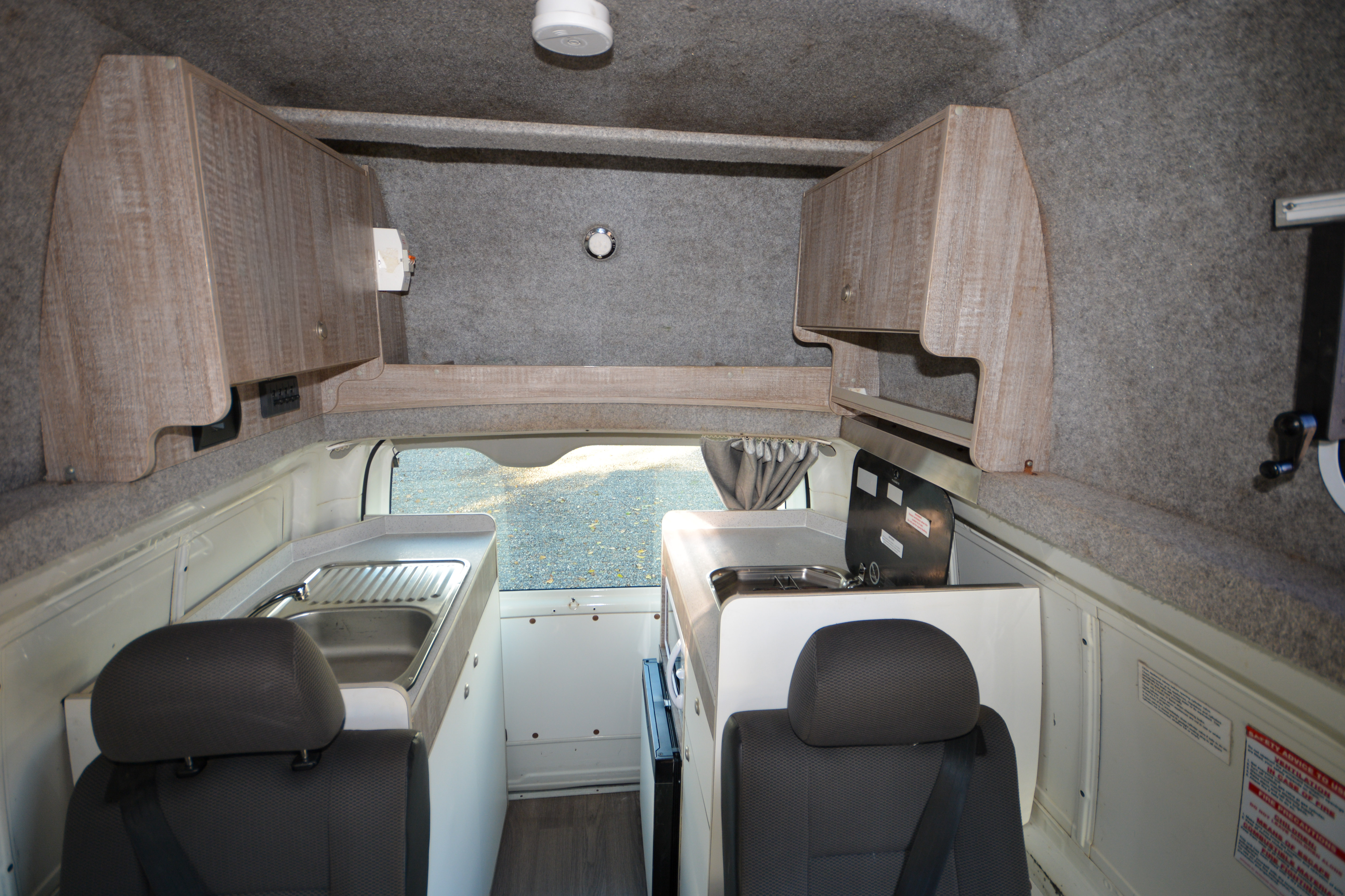 Carousel Popup Thumnails 19 - 2018 Talvor Endeavour Toyota HiAce 4 Berth