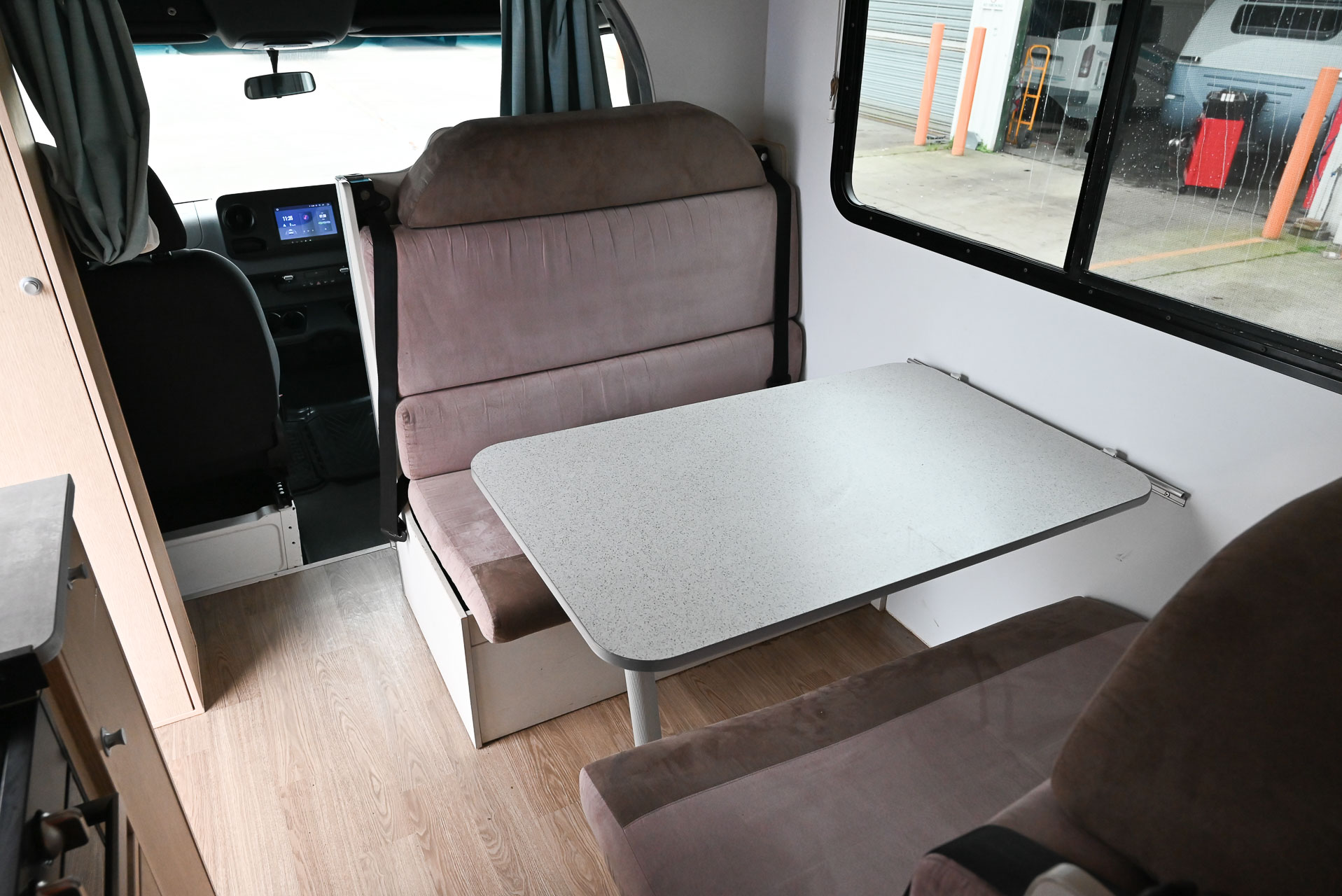 Carousel Popup Thumnails 29 - 2021 Kea River M721 Mercedes 6 Berth