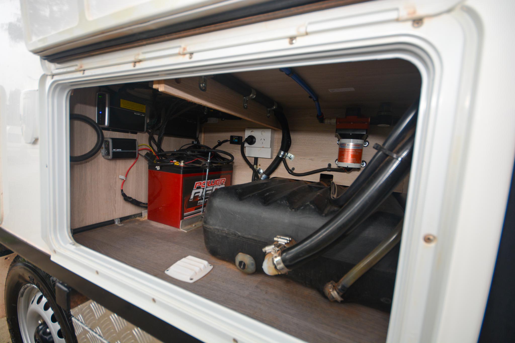 Carousel Popup Thumnails 18 - 2022 Windsor Maverick T590