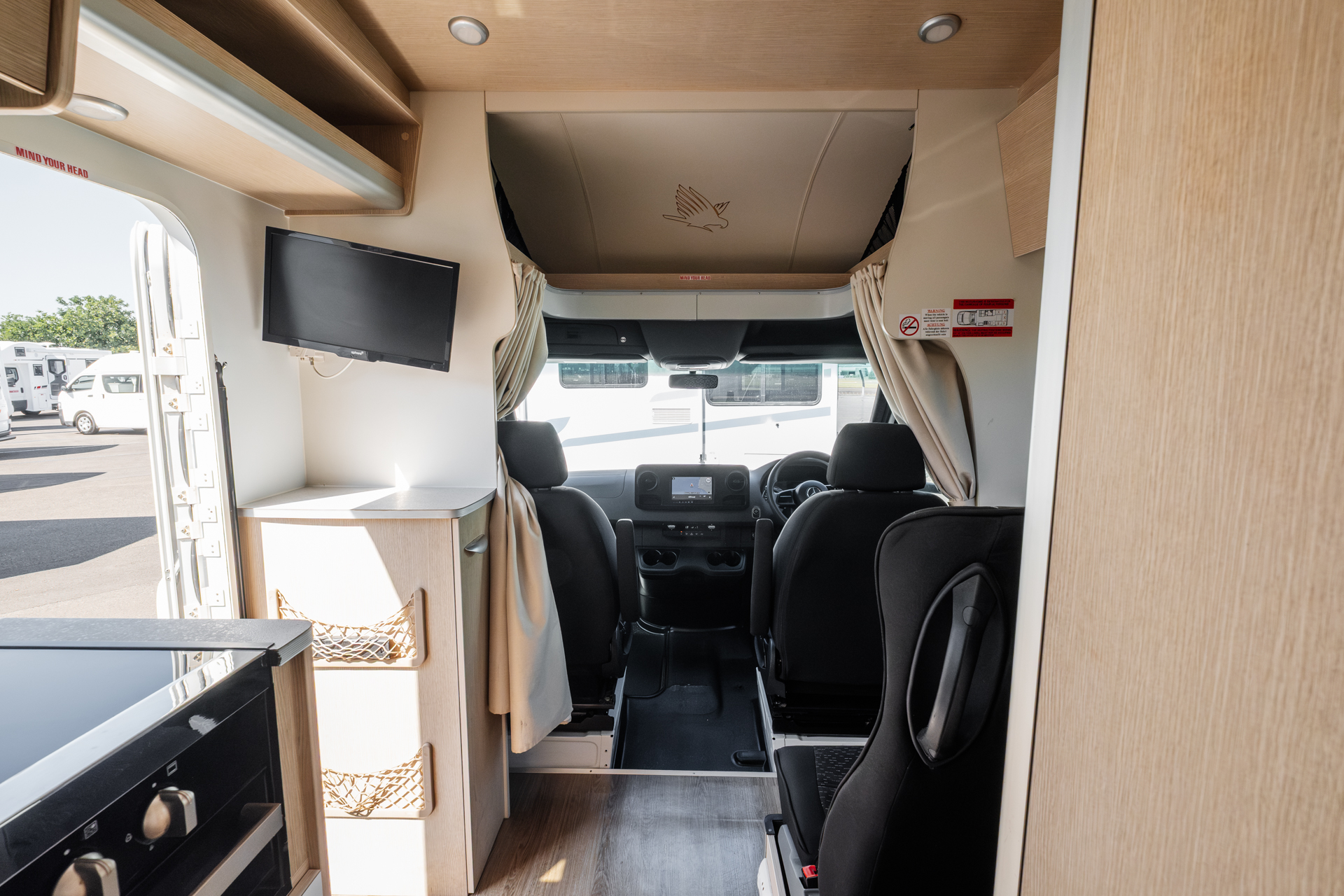Carousel Popup Thumnails 23 - 2021 Kea Discovery M660 Mercedes 4 Berth