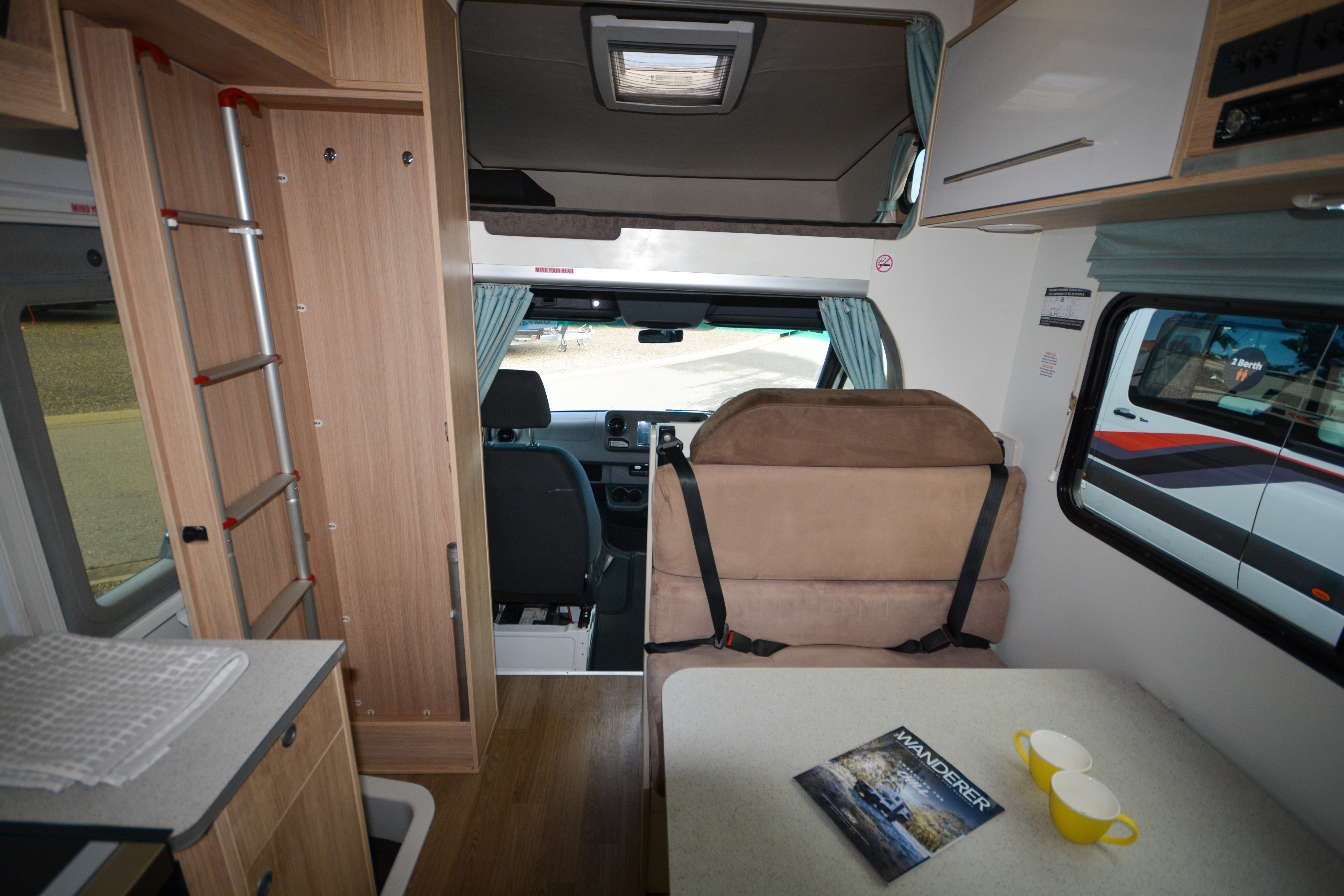 Carousel Popup Thumnails 28 - 2021 Kea River M721 Mercedes 6 Berth