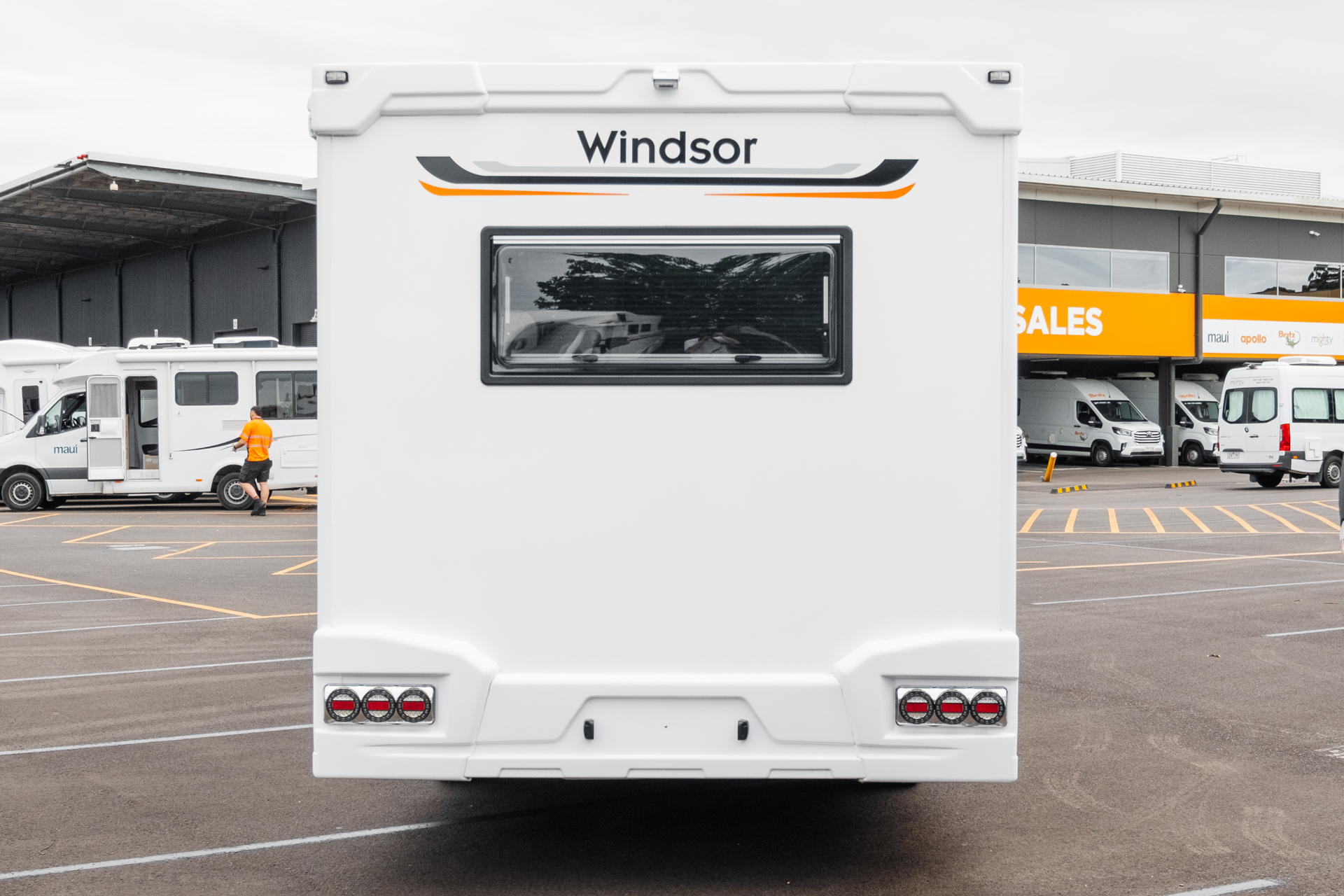Carousel Popup Thumnails 8 - 2024 Windsor Flinders Fiat 4 Berth