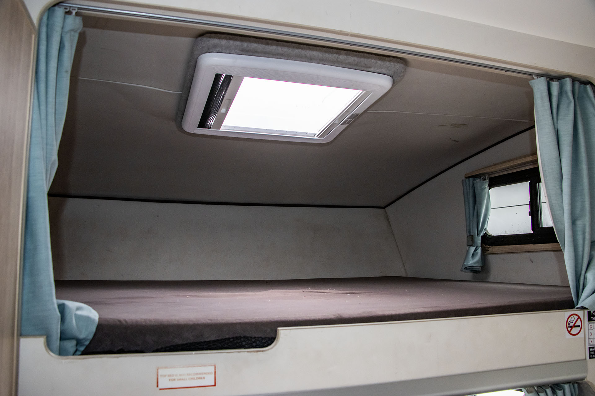Carousel Popup Thumnails 23 - 2019 Kea River M721 Mercedes 6 Berth