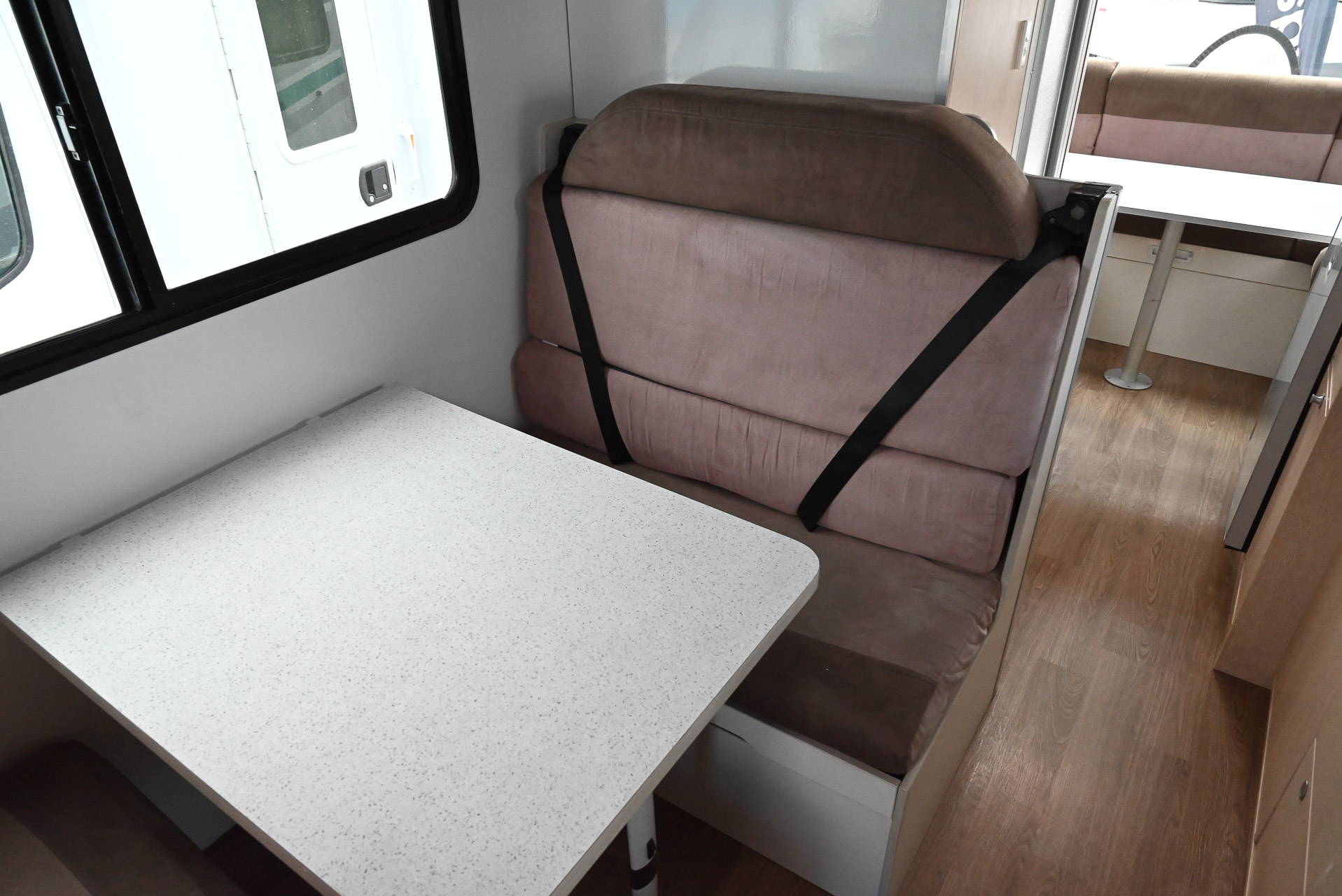 Carousel Popup Thumnails 21 - 2021 Kea River M721 Mercedes 6 Berth