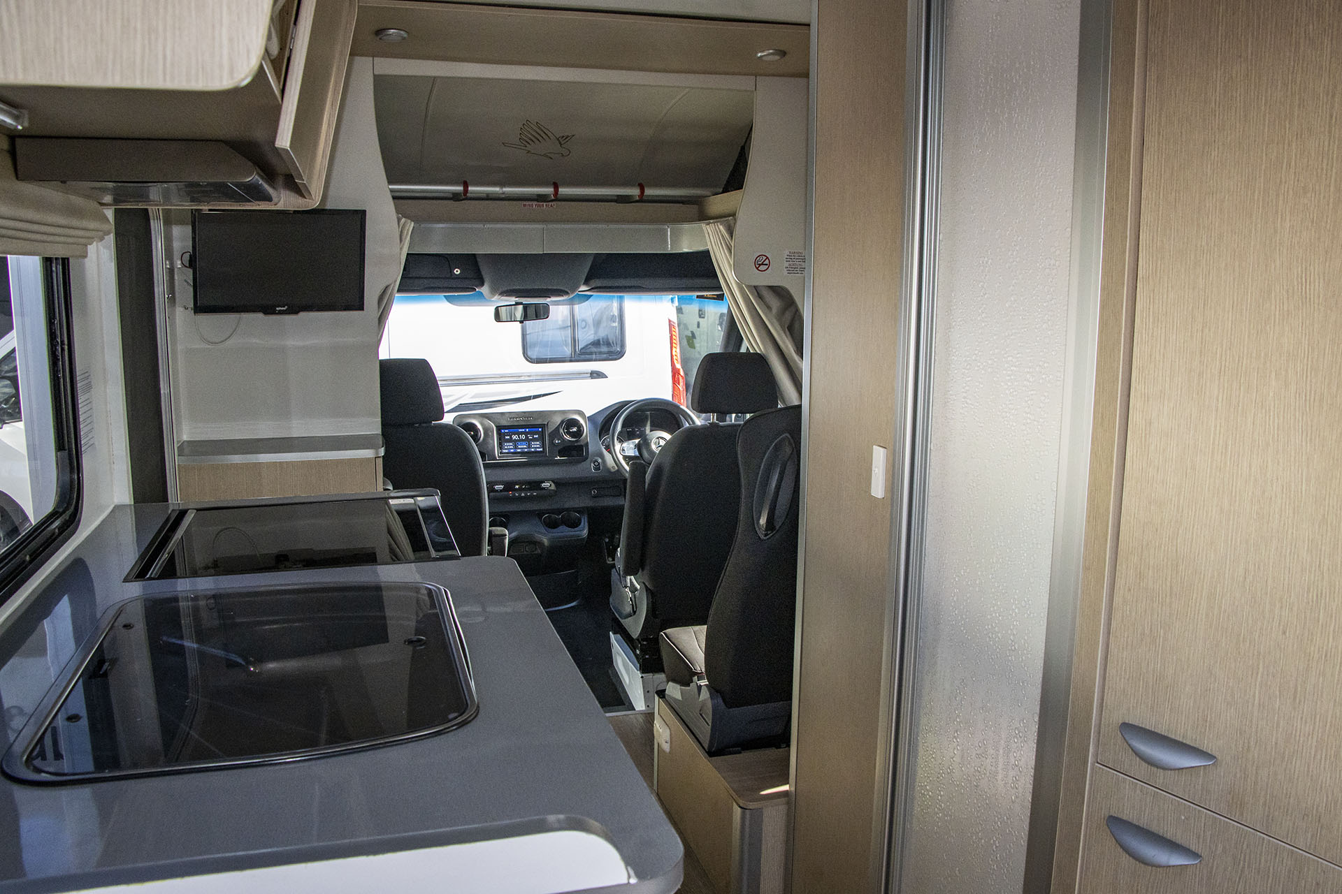 Carousel Popup Thumnails 26 - 2021 Kea Discovery M660 Mercedes 4 Berth