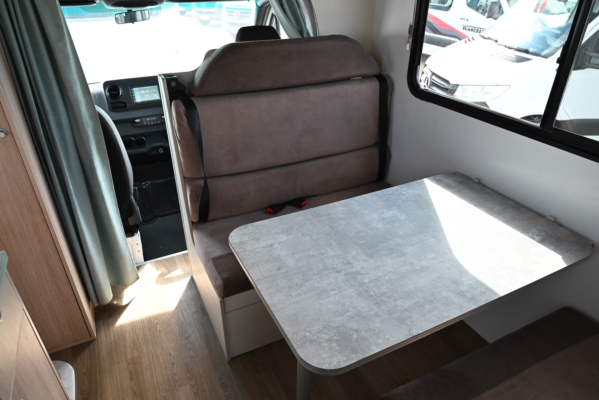 Carousel Popup Thumnails 19 - 2020 Kea River M721 Mercedes 6 Berth