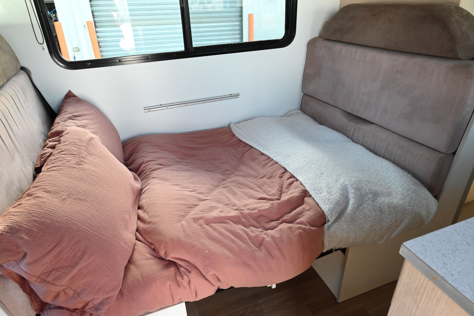 Carousel Popup Thumnails 17 - 2021 Kea River M721 Mercedes 6 Berth