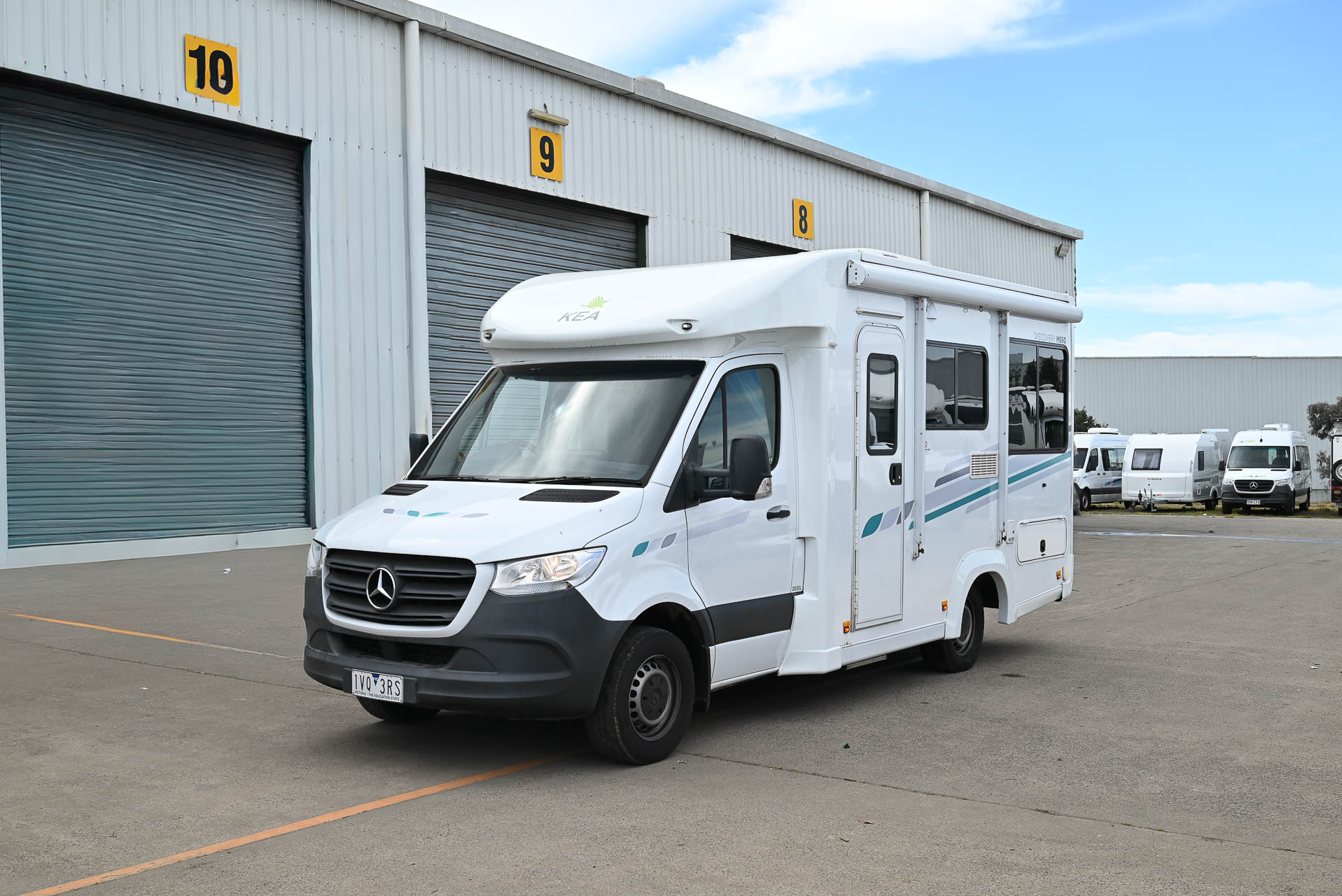 Carousel Popup Main - 2021 Kea Discovery M660 Mercedes 4 Berth