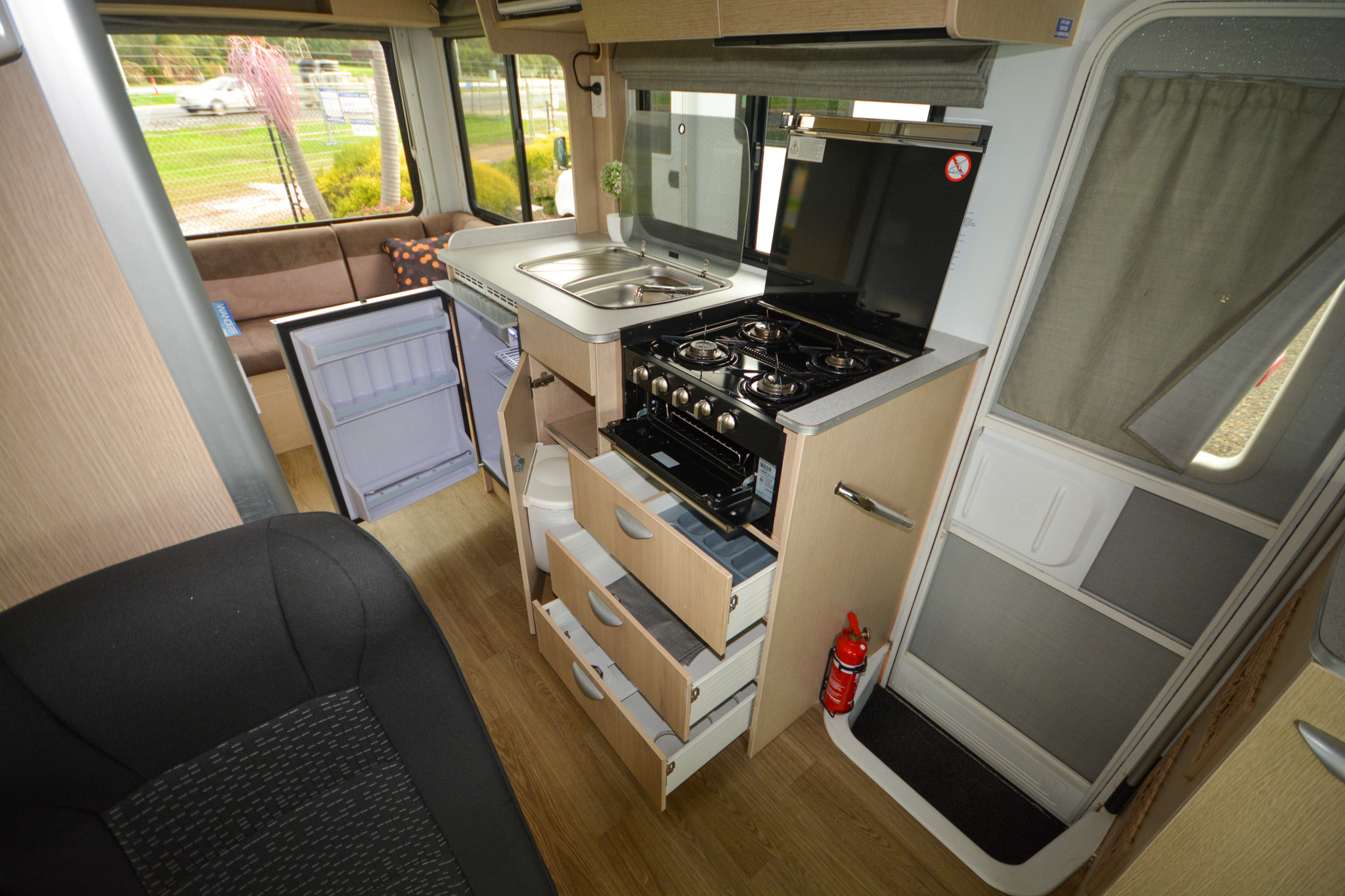 Carousel Popup Thumnails 33 - 2021 Kea Discovery M660 Mercedes 4 Berth