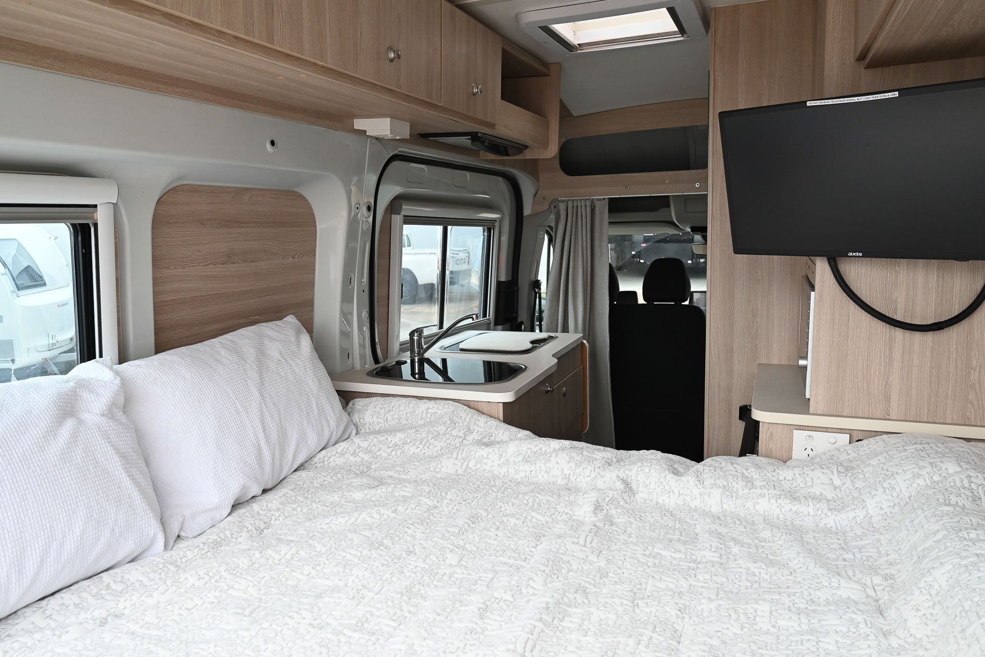 Carousel Popup Thumnails 37 - 2022 Talvor Euro Mini LDV 2 Berth