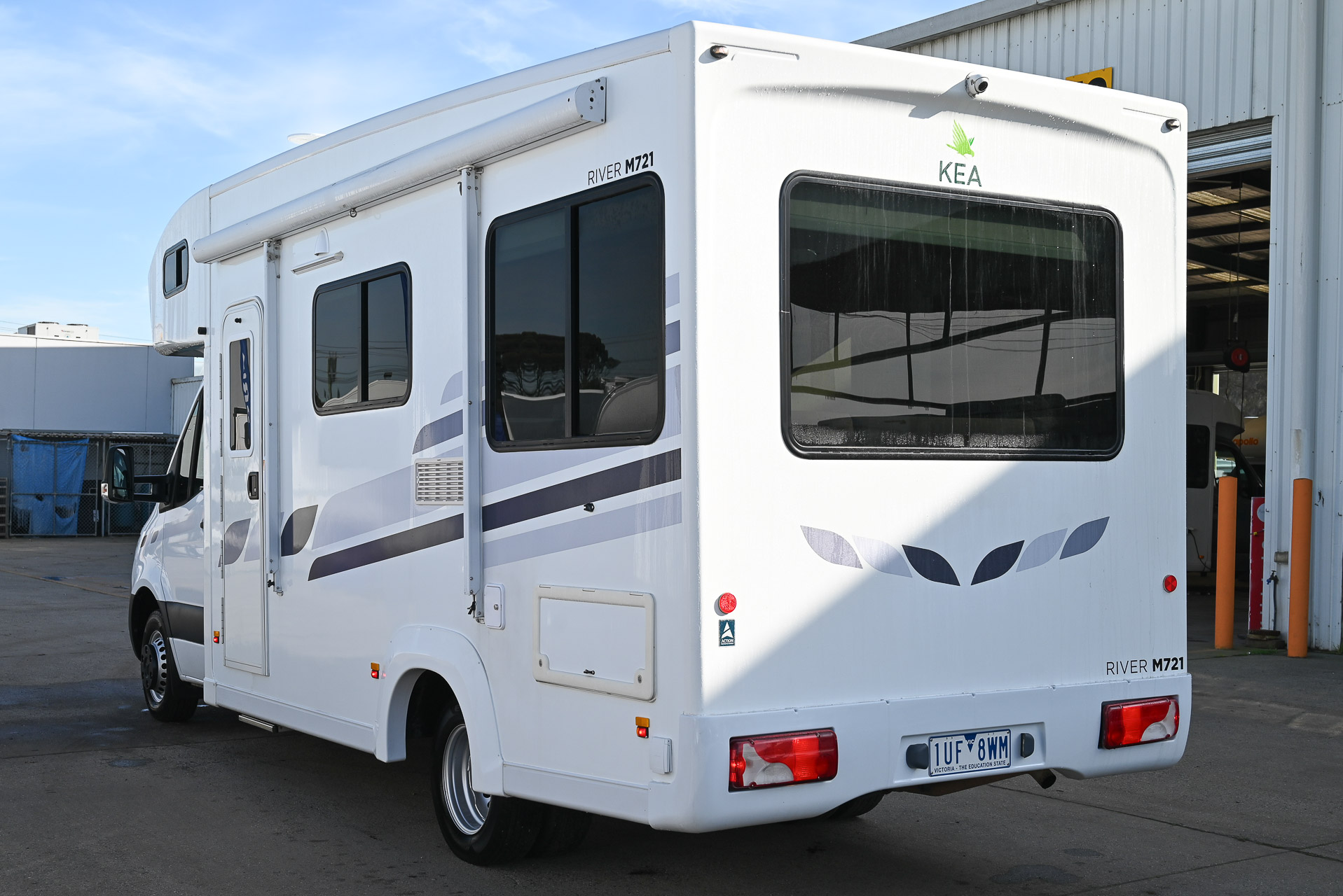 Carousel Popup Thumnails 7 - 2021 Kea River M721 Mercedes 6 Berth