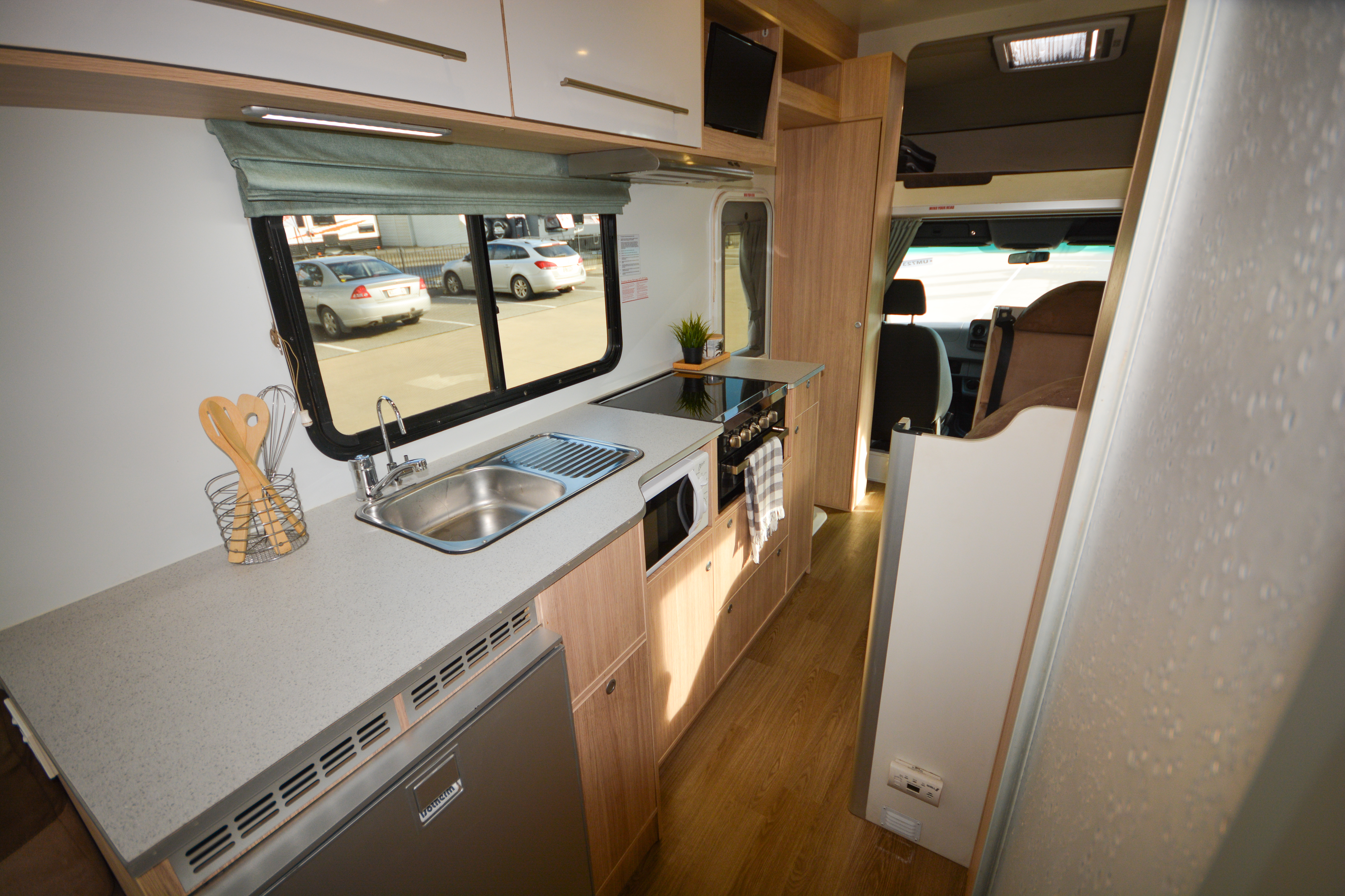 Carousel Popup Thumnails 21 - 2021 Kea River M721 Mercedes 6 Berth