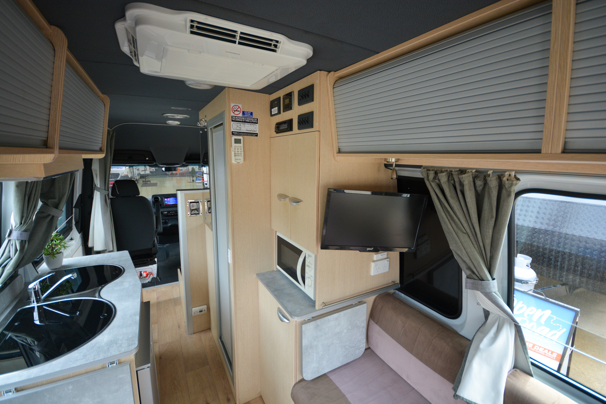 Carousel Popup Thumnails 19 - 2021 Kea Nomad M700 Mercedes 3 Berth