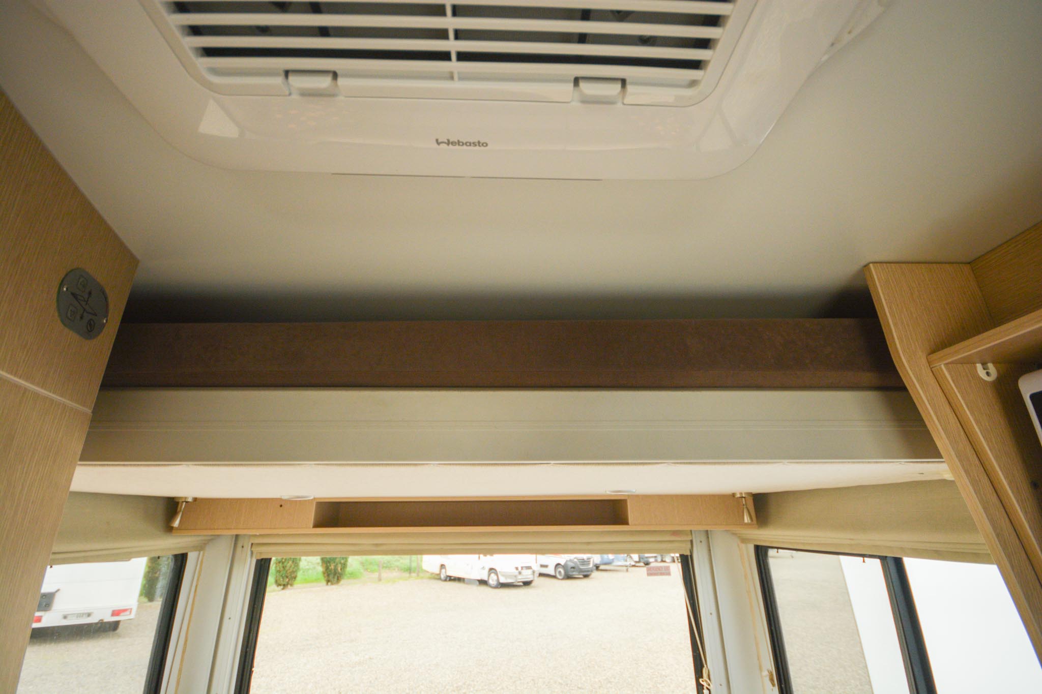 Carousel Popup Thumnails 26 - 2021 Kea Discovery M660 Mercedes 4 Berth