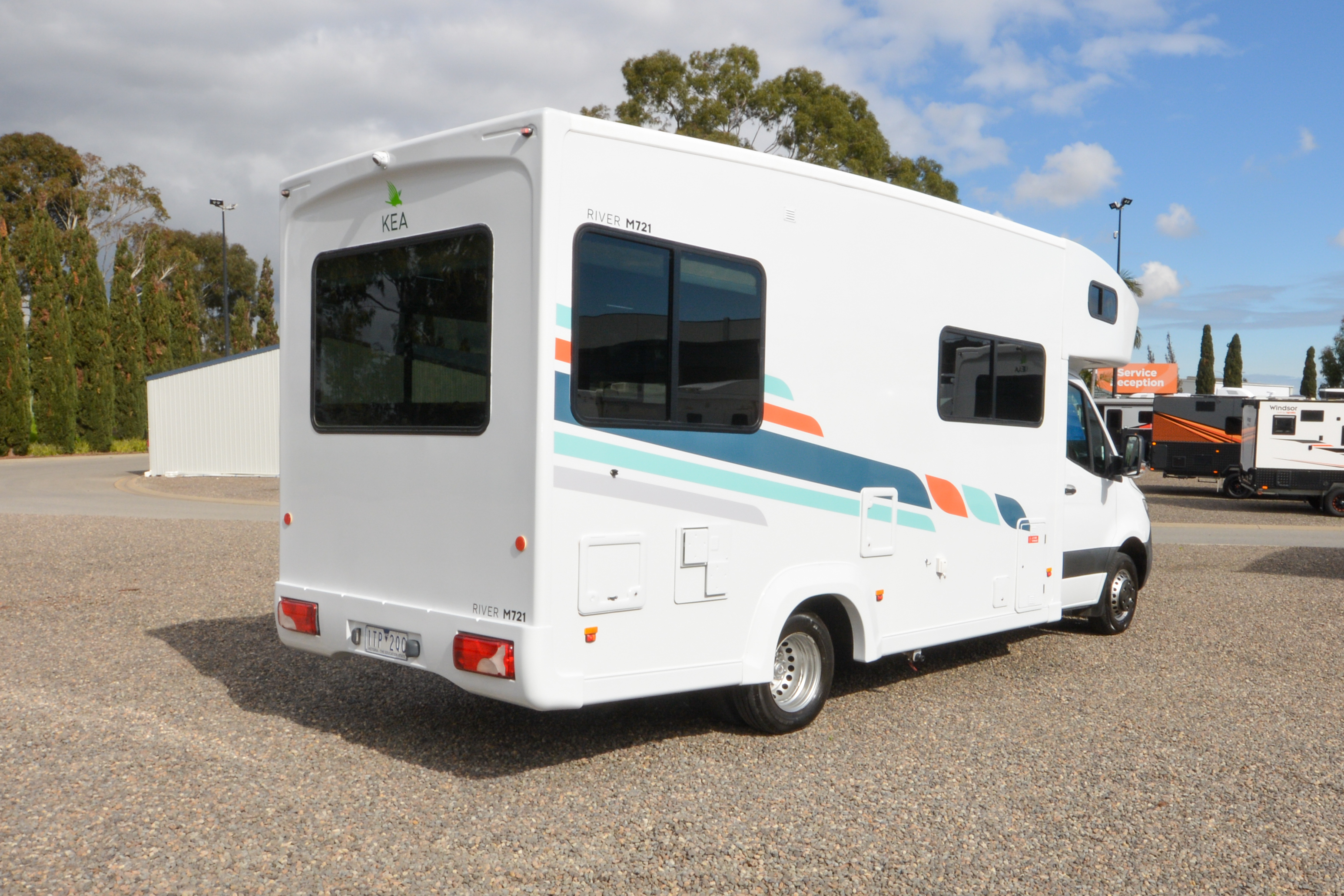 Carousel Popup Thumnails 8 - 2021 Kea River M721 Mercedes 6 Berth