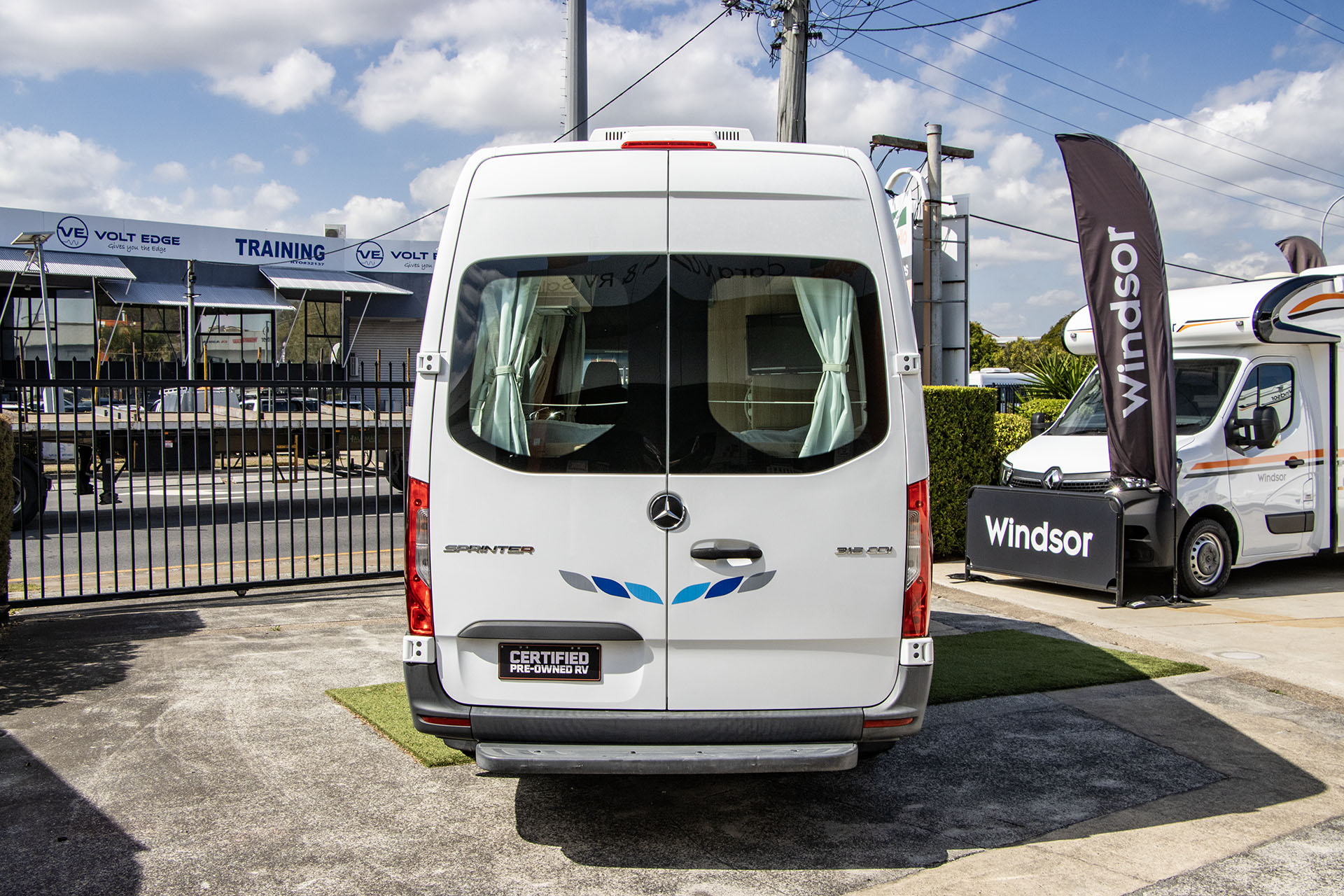 Carousel Popup Thumnails 9 - 2020 Kea Nomad M700 Mercedes 3 Berth