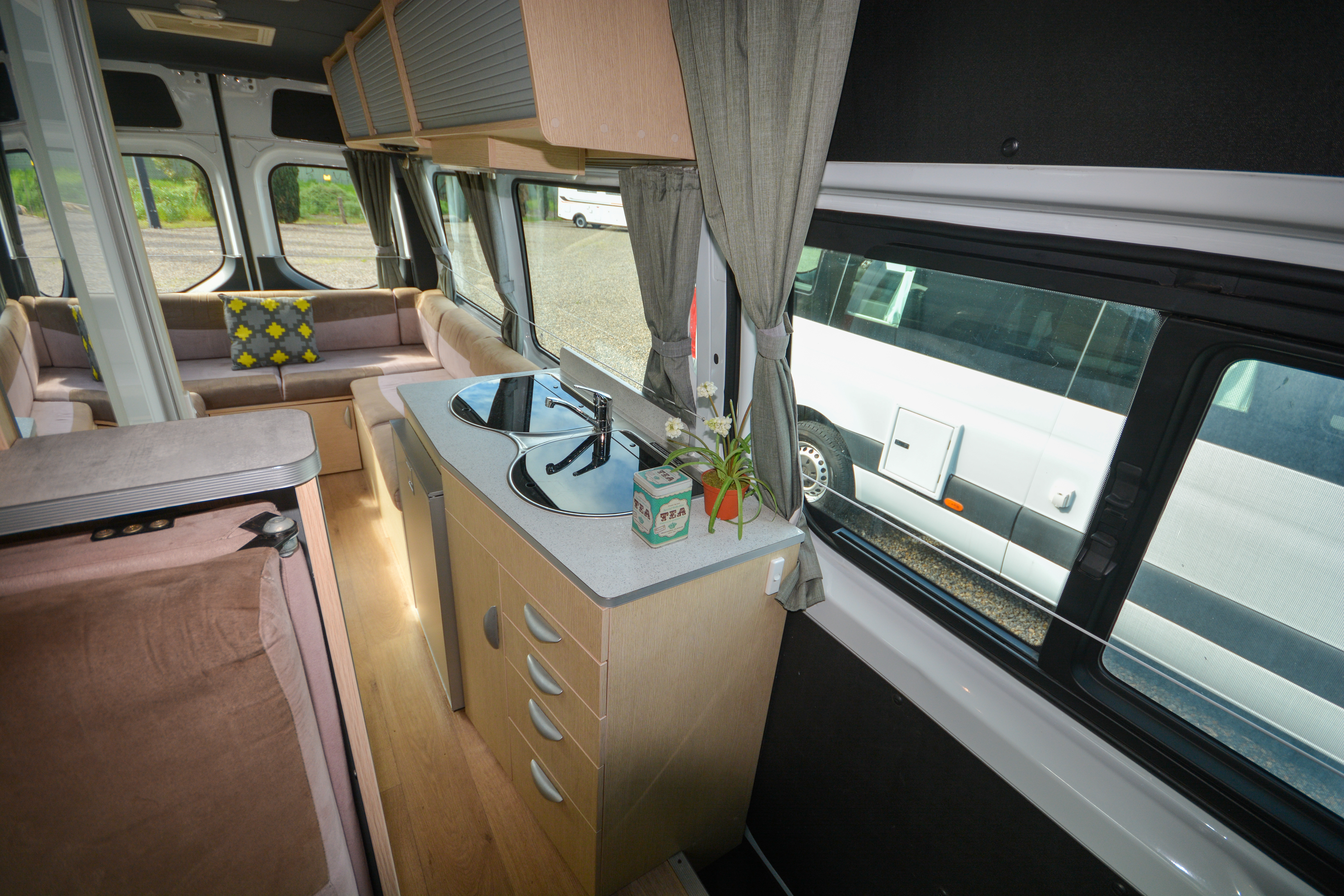 Carousel Popup Thumnails 20 - 2021 Kea Nomad M700 Mercedes 3 Berth